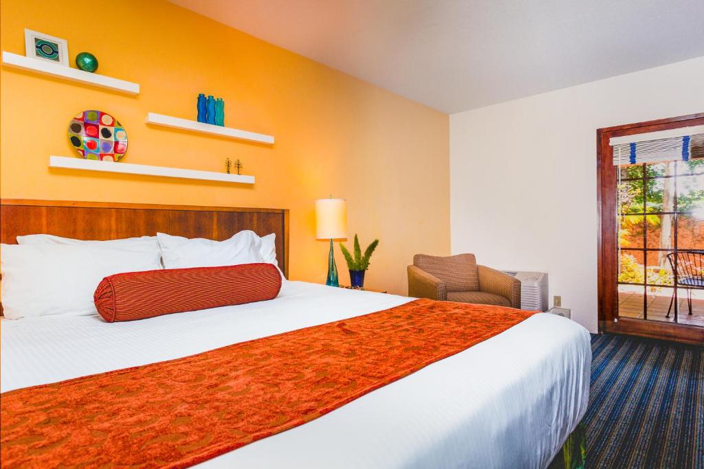 Double King Size Bed