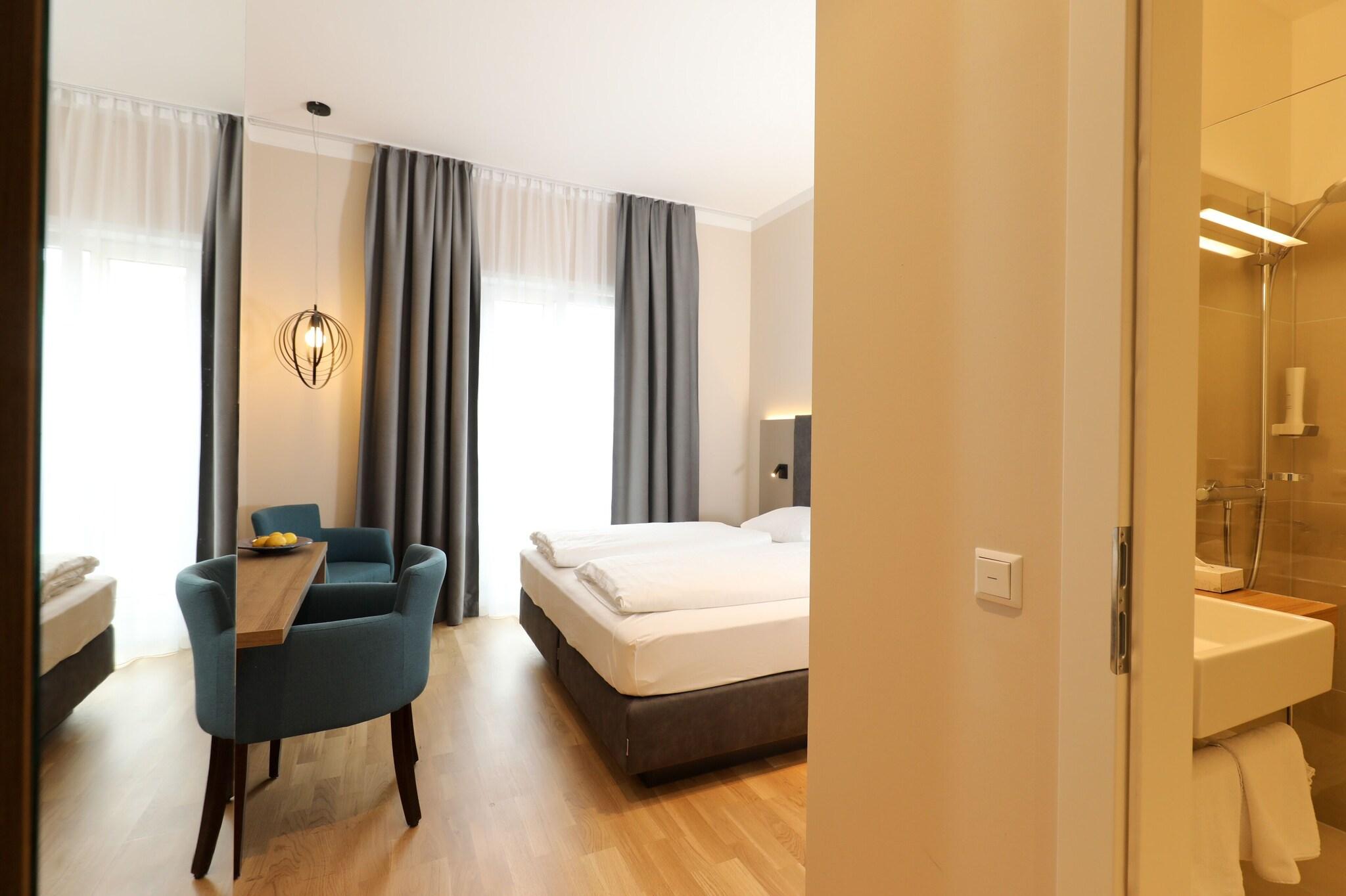 Double Superior King Bed