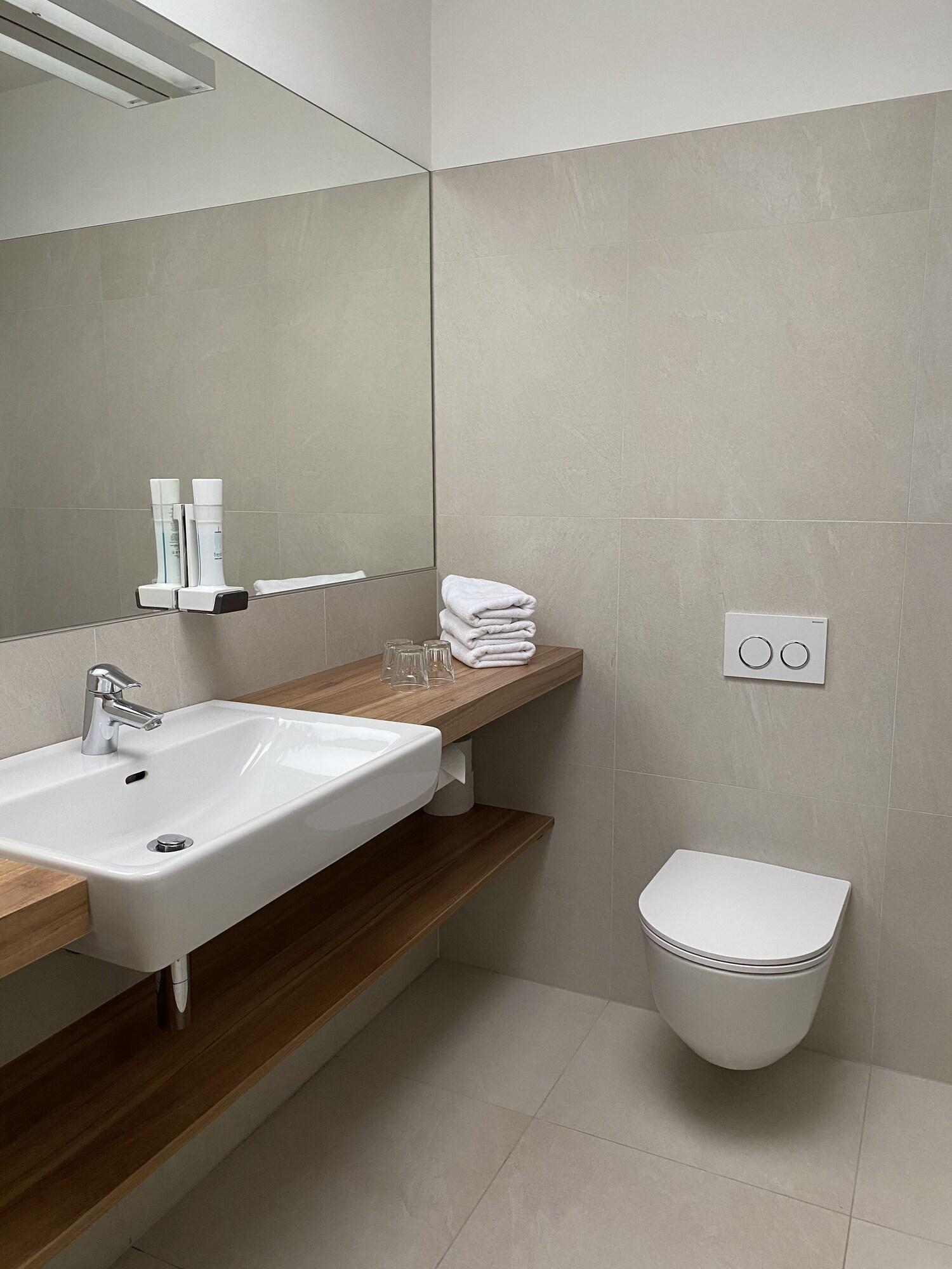 Double Superior King Bed