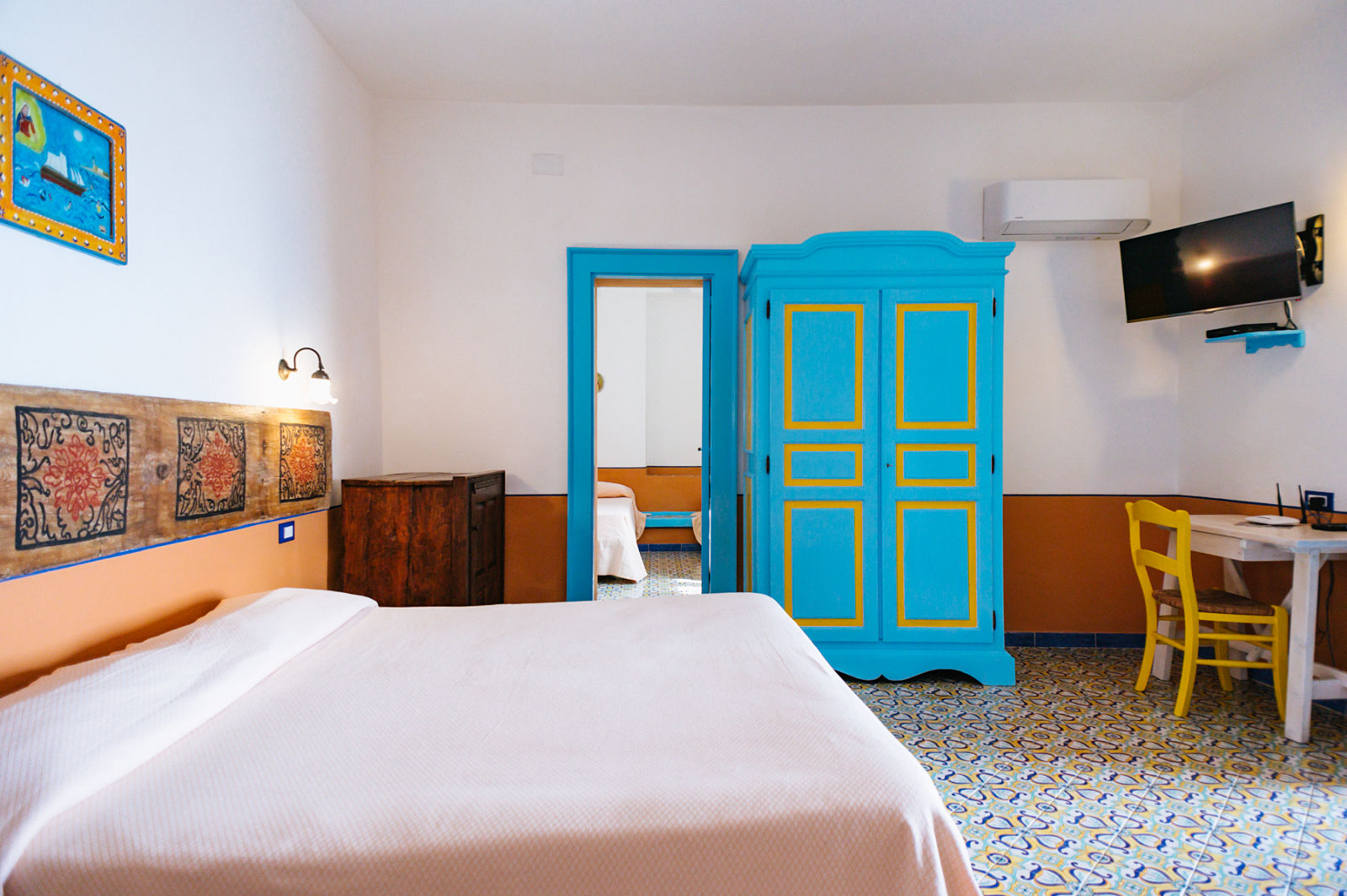 Double or Twin Standard