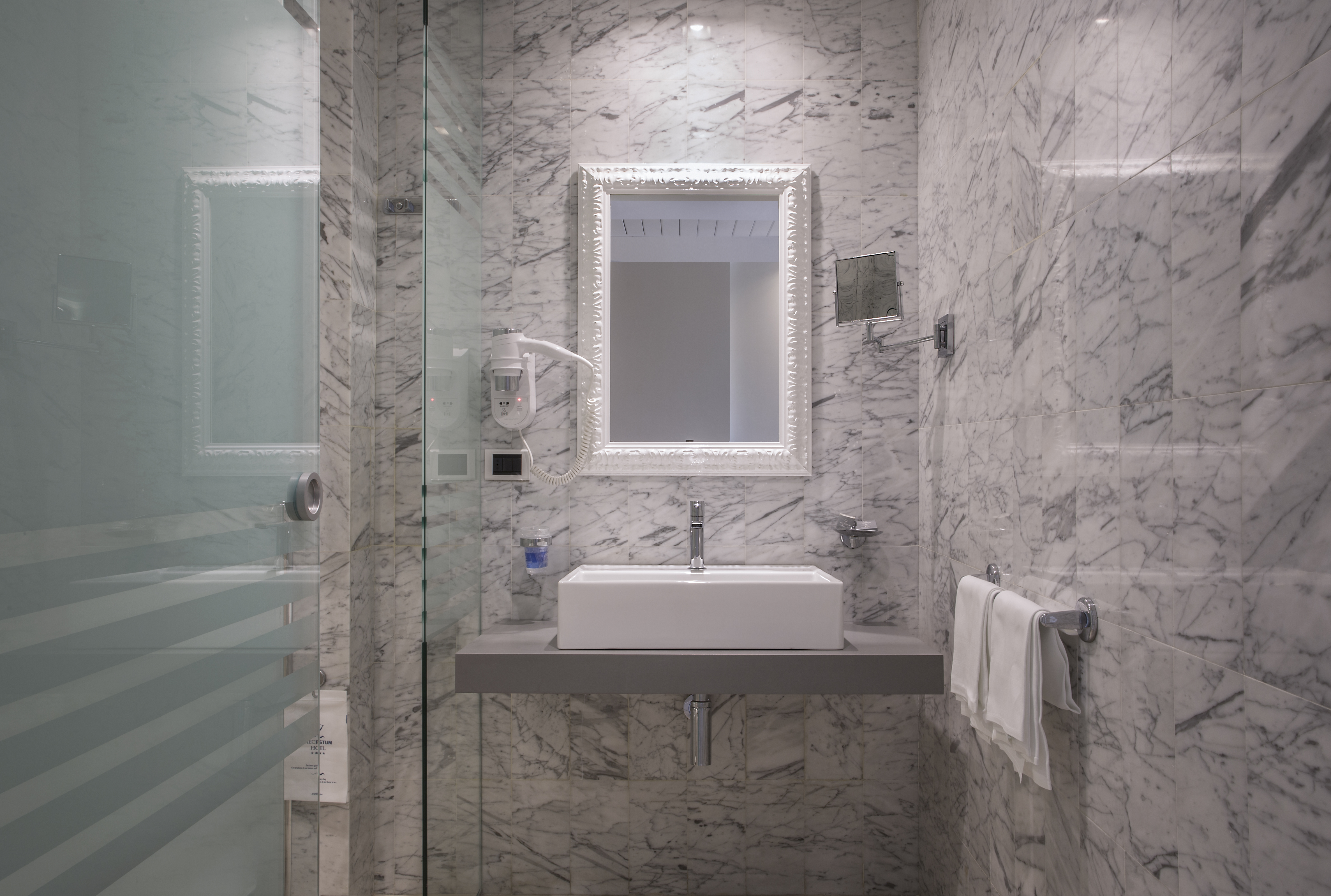 Double or Twin Standard