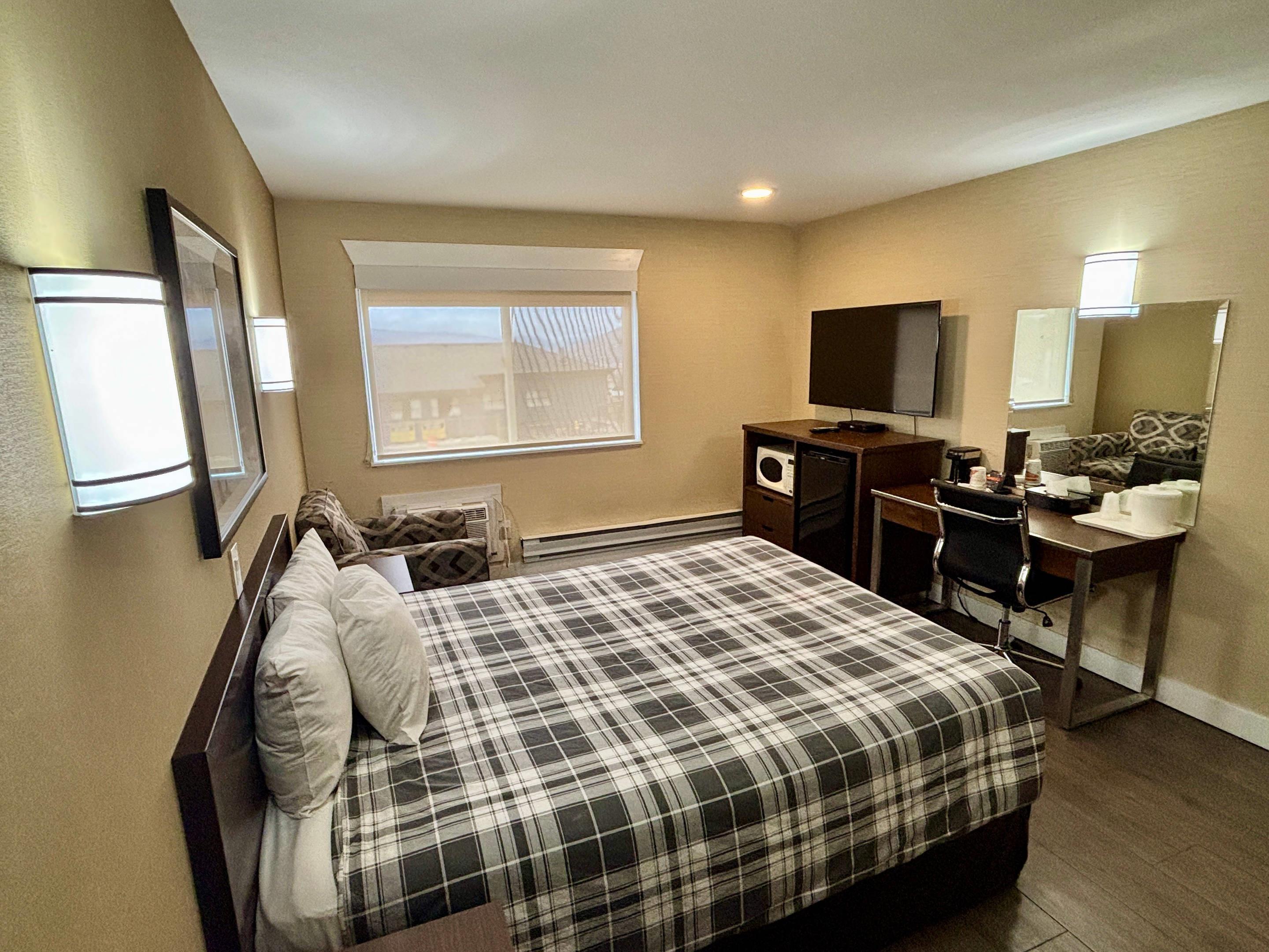 Double Accessible-queen Size Bed