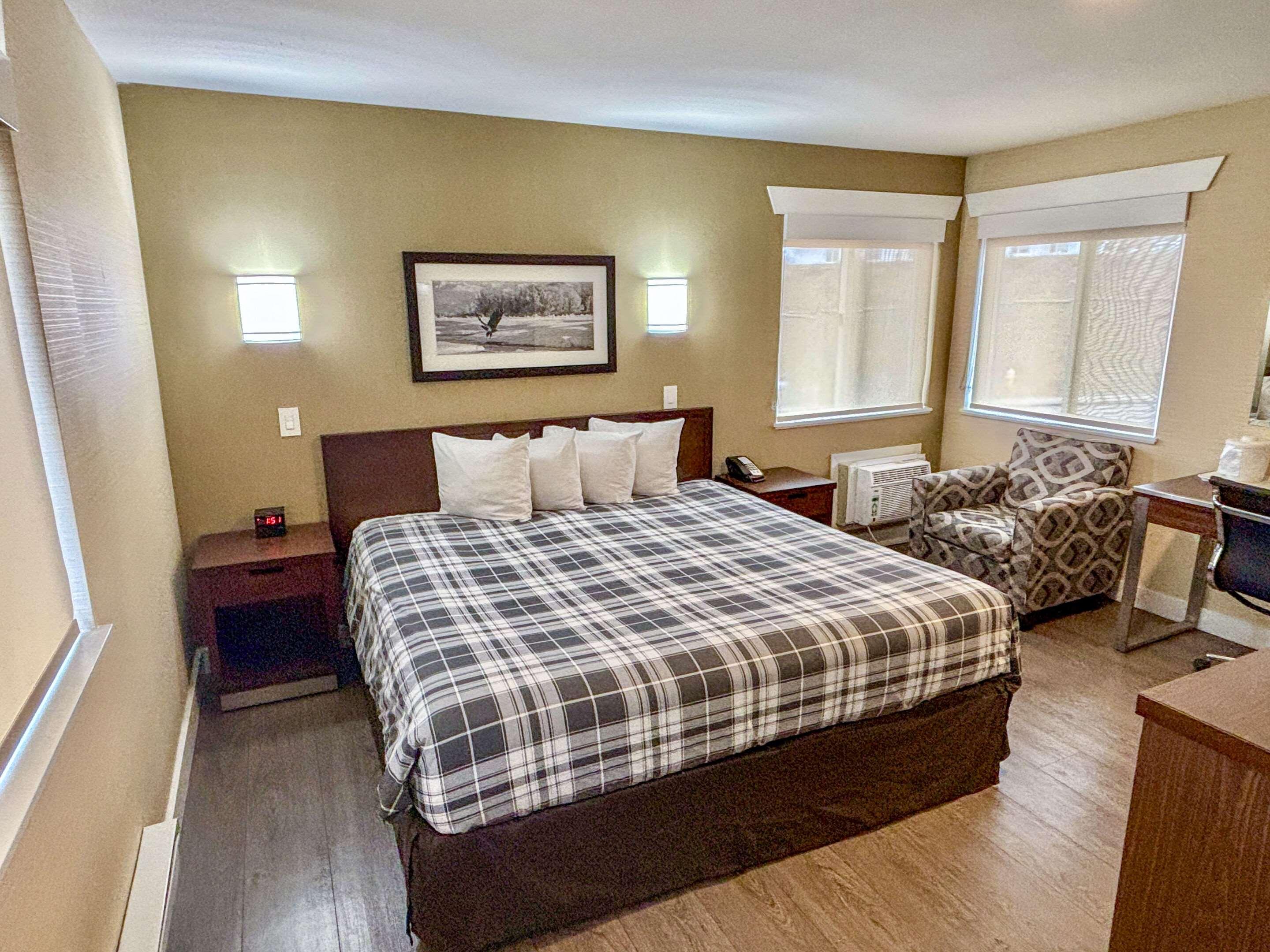 Double King Size Bed