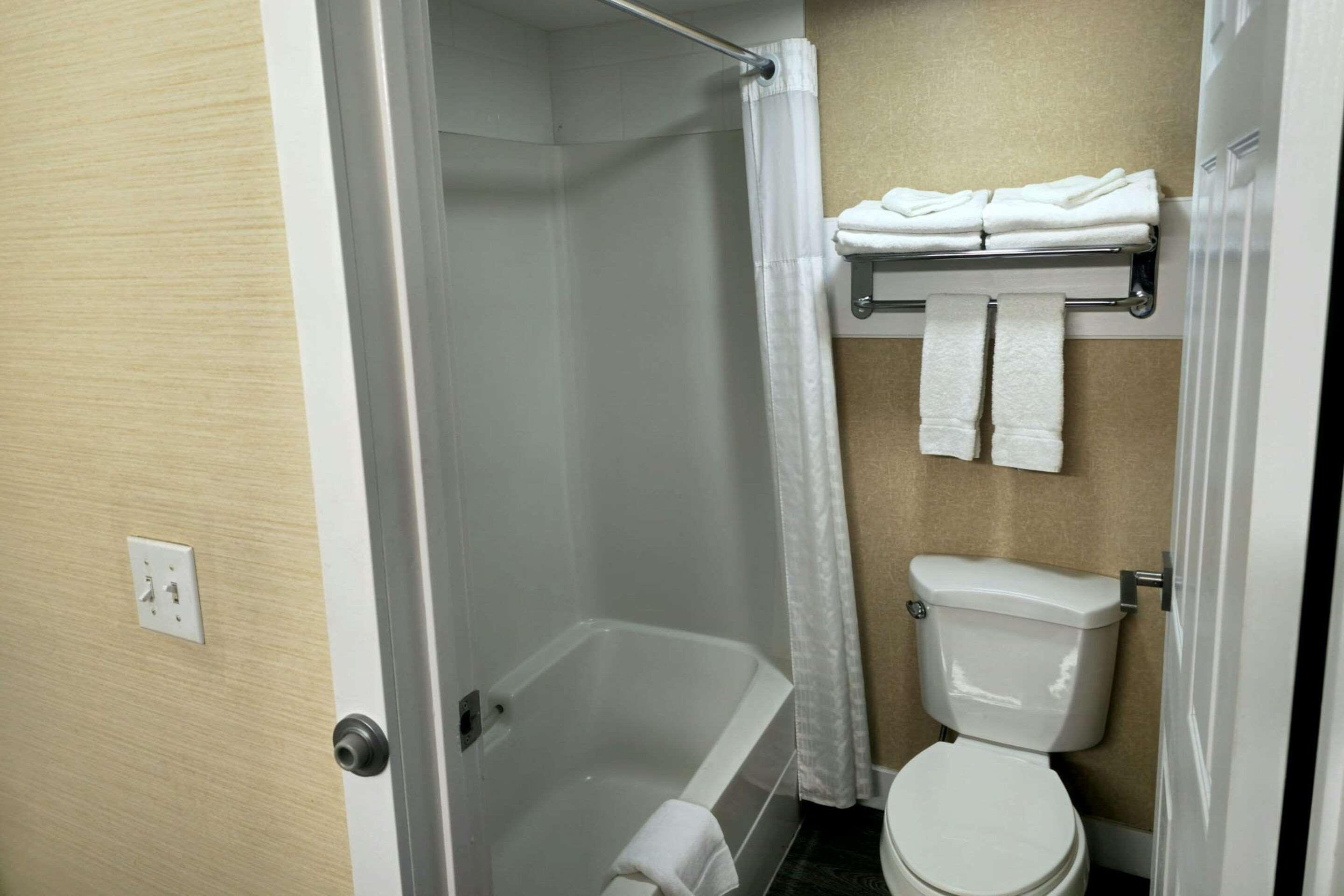 Suite Two Queen Beds