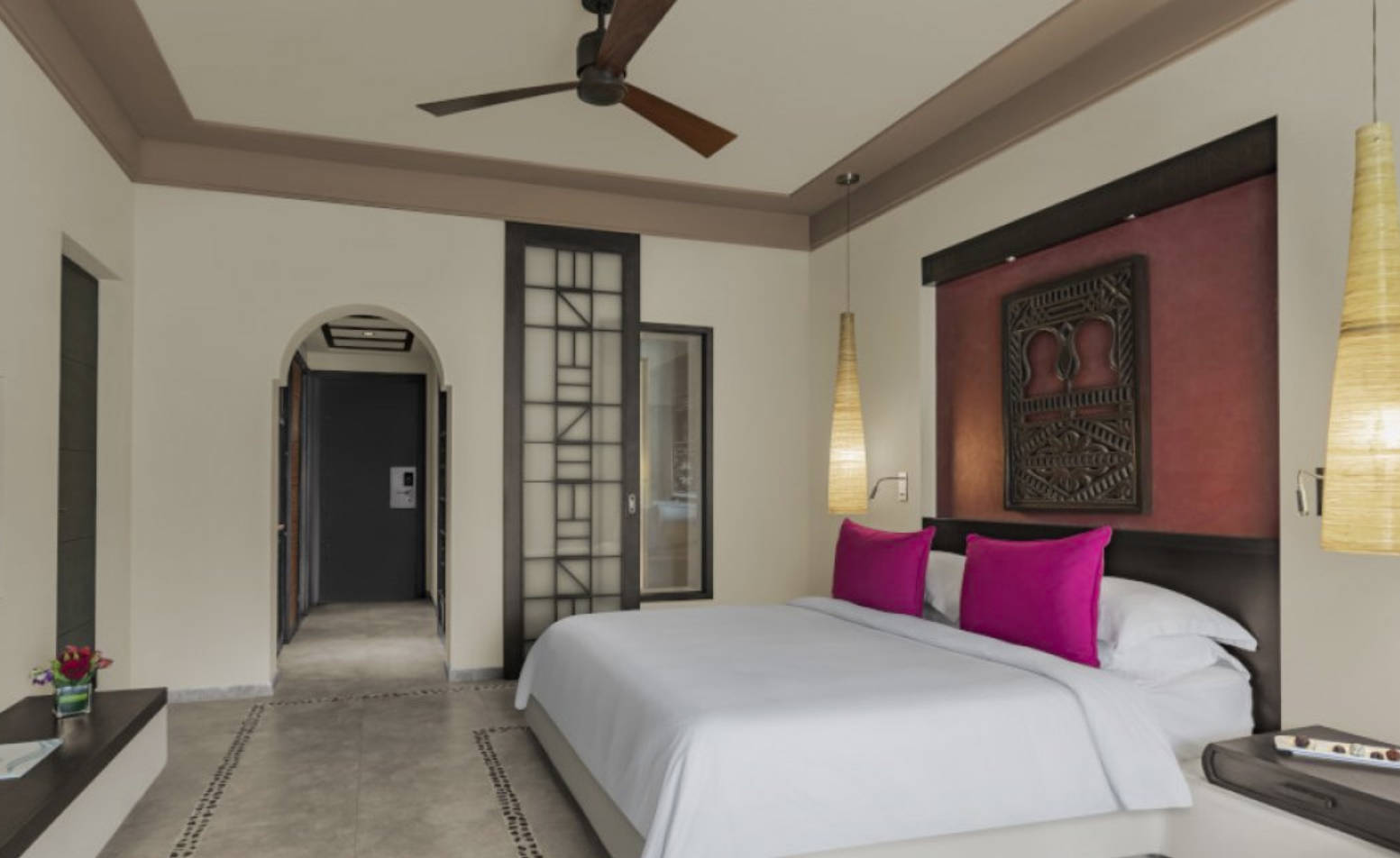 Double Deluxe King Bed