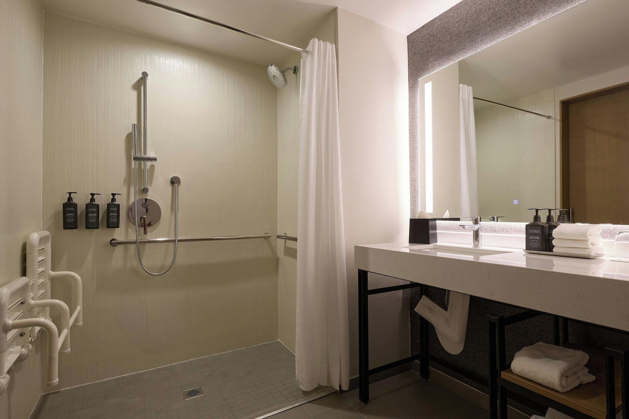 Double Club King Bed