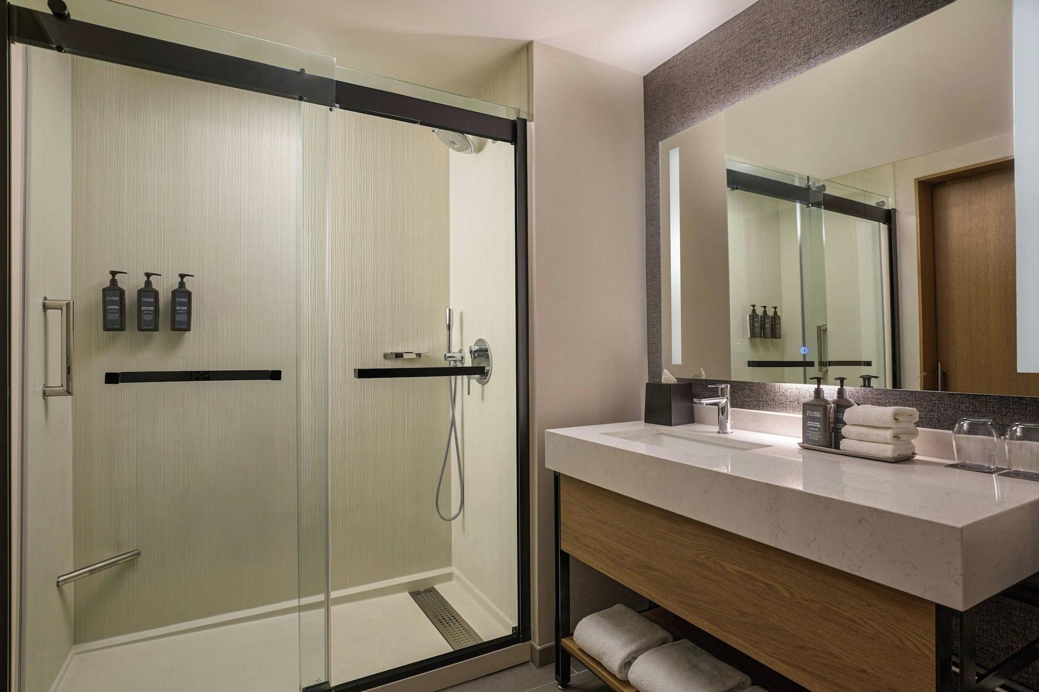 Double Accessible King Size Bed