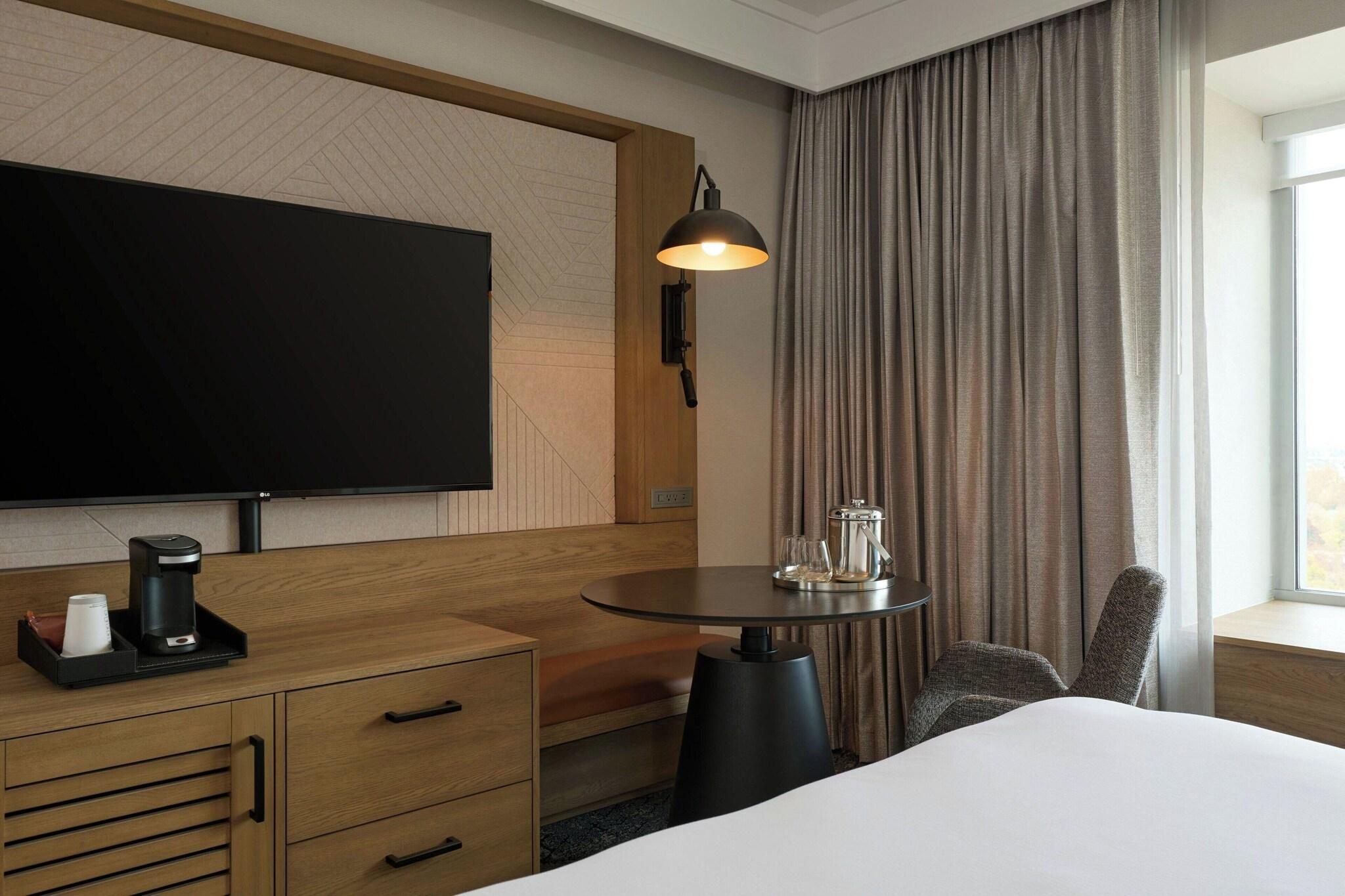 Quadruple Two Queen Beds