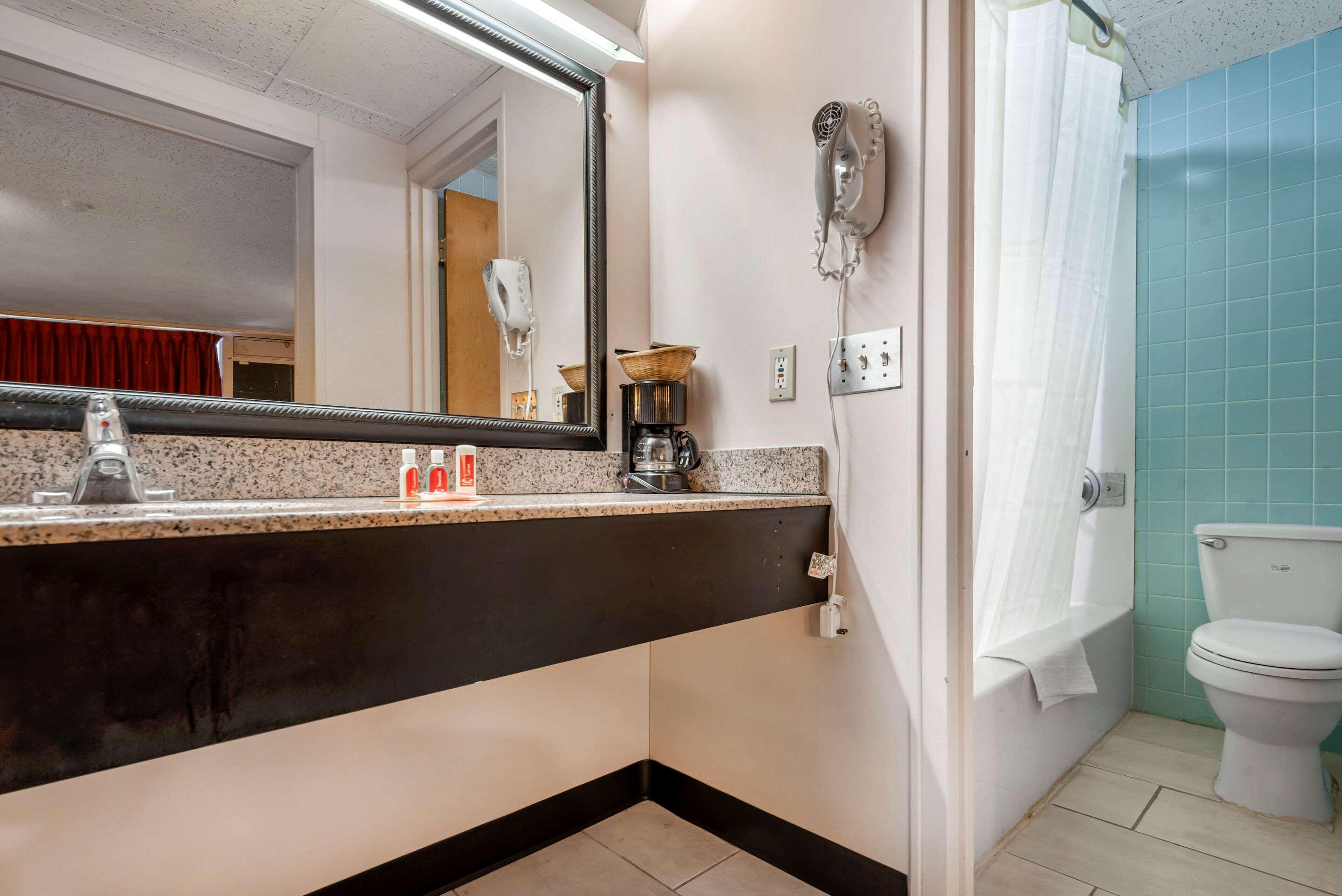 Double Accessible King Size Bed