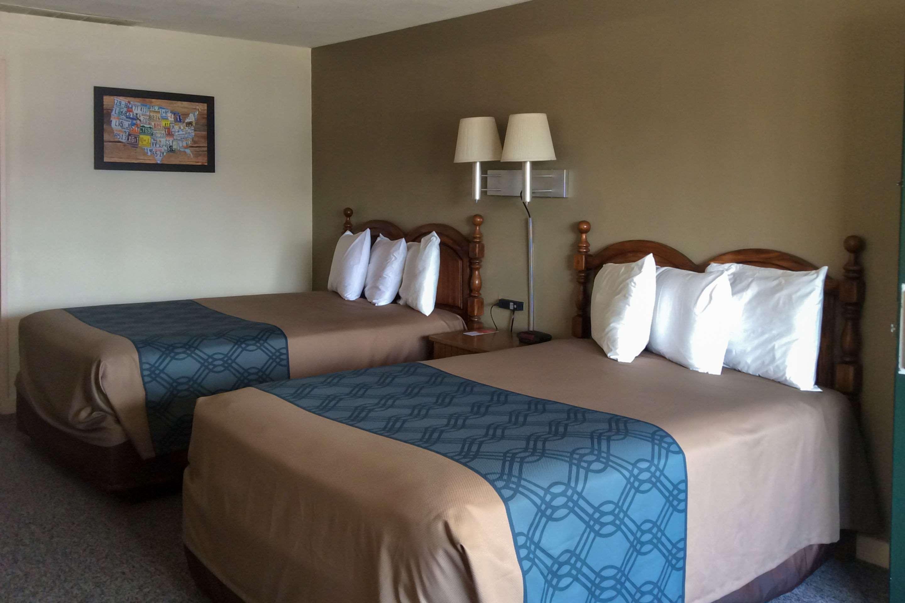 Quadruple Two Double Beds Non Smoking