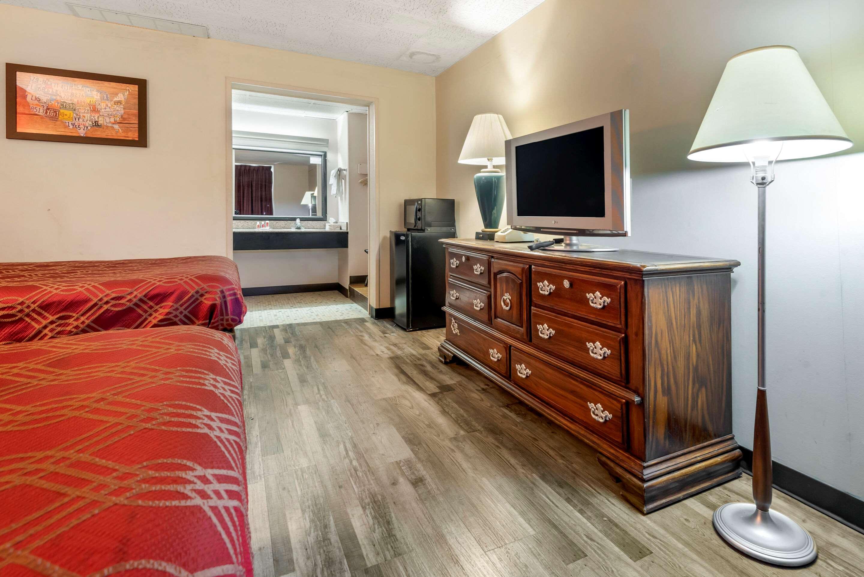 Quadruple Two Double Beds Non Smoking