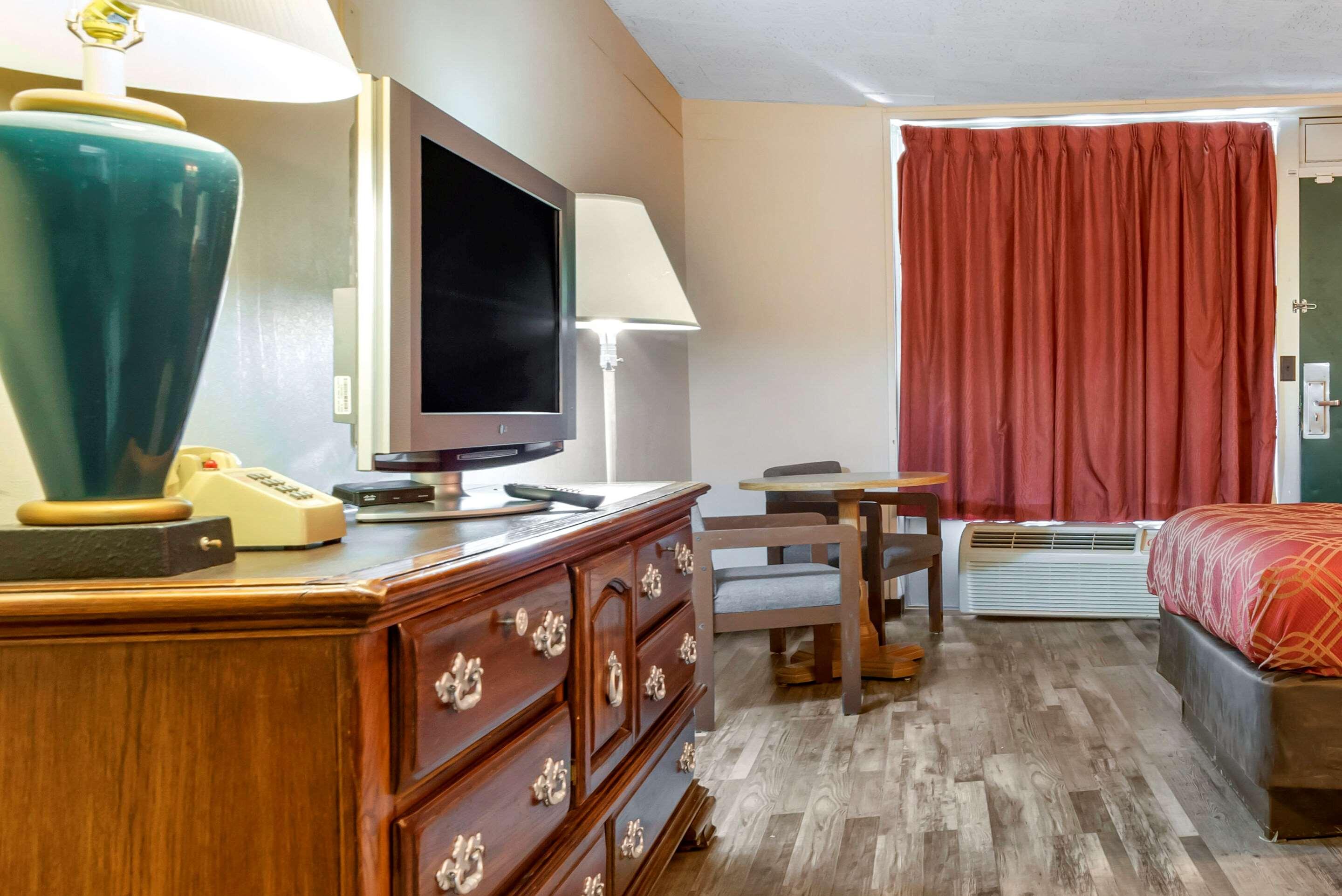 Quadruple Two Double Beds Non Smoking