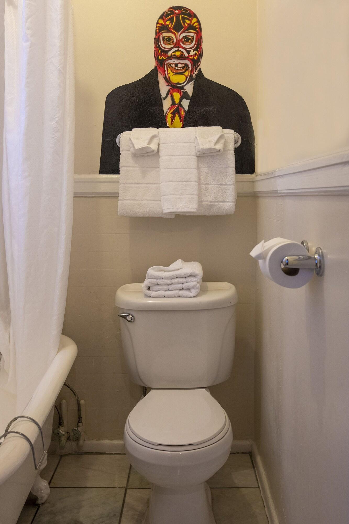 Double Queen Size Bed