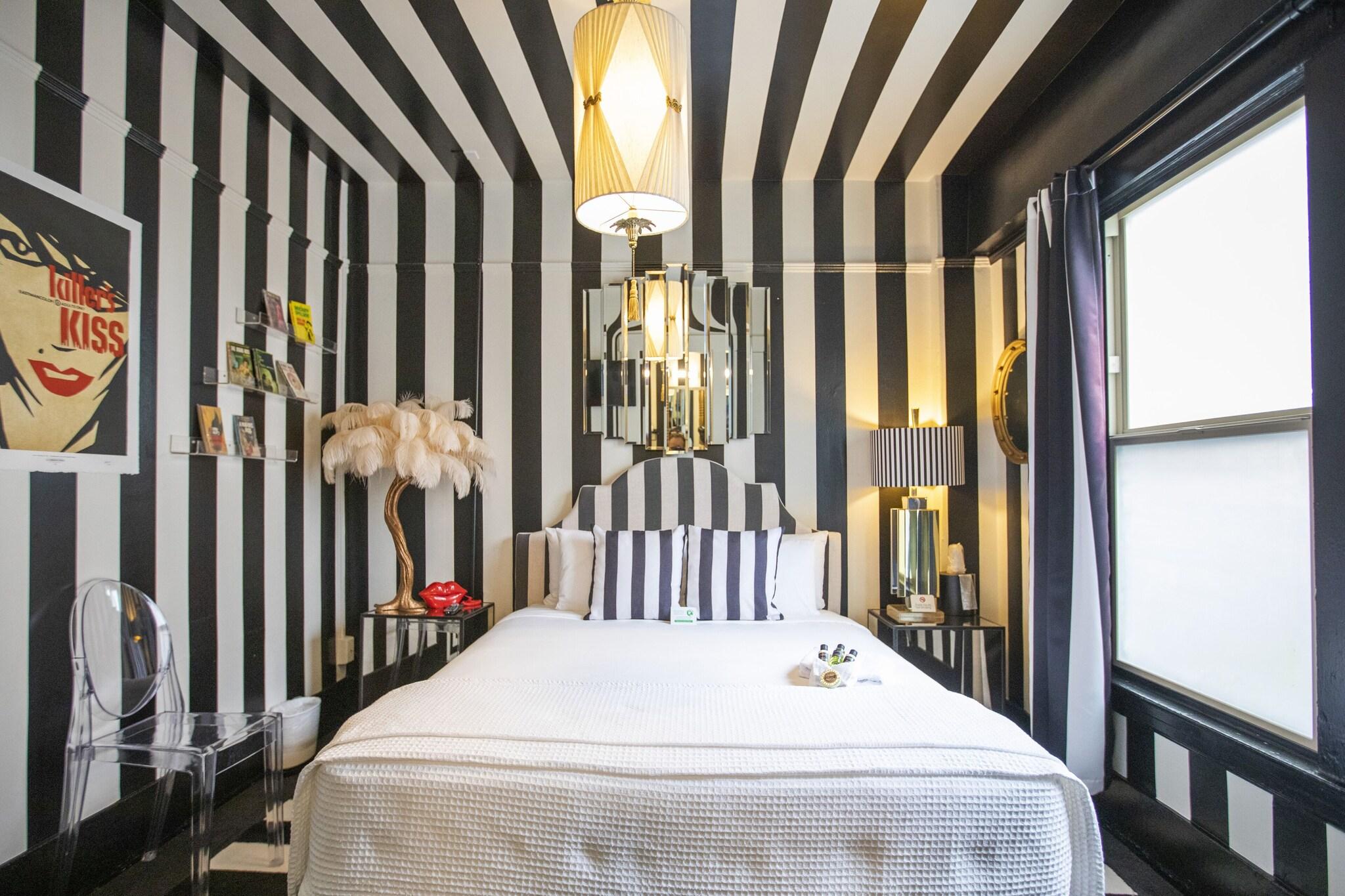 Double Queen Size Bed