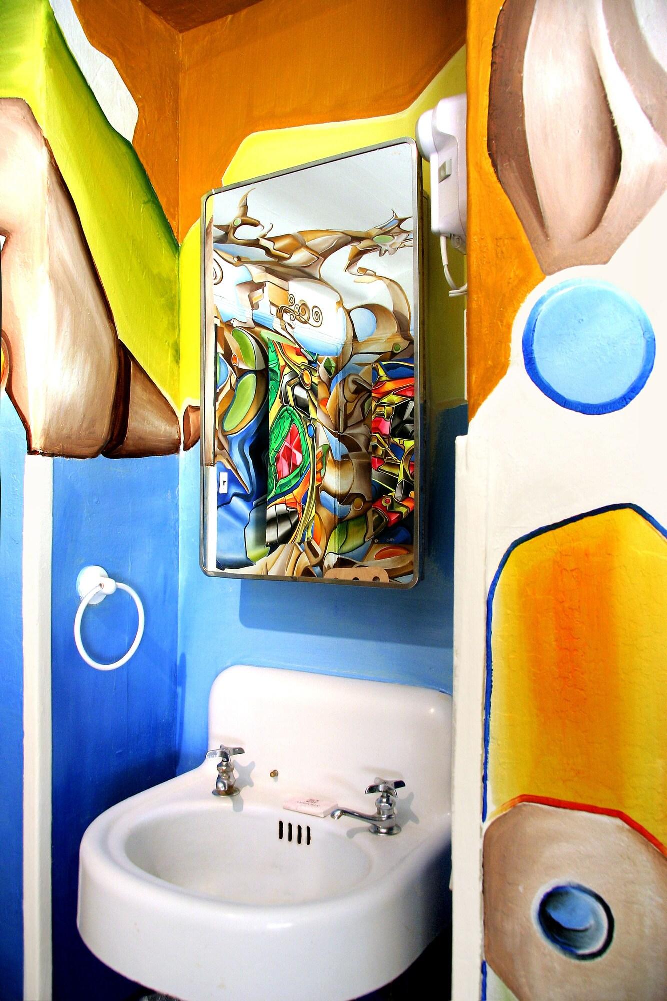 Double Queen Size Bed