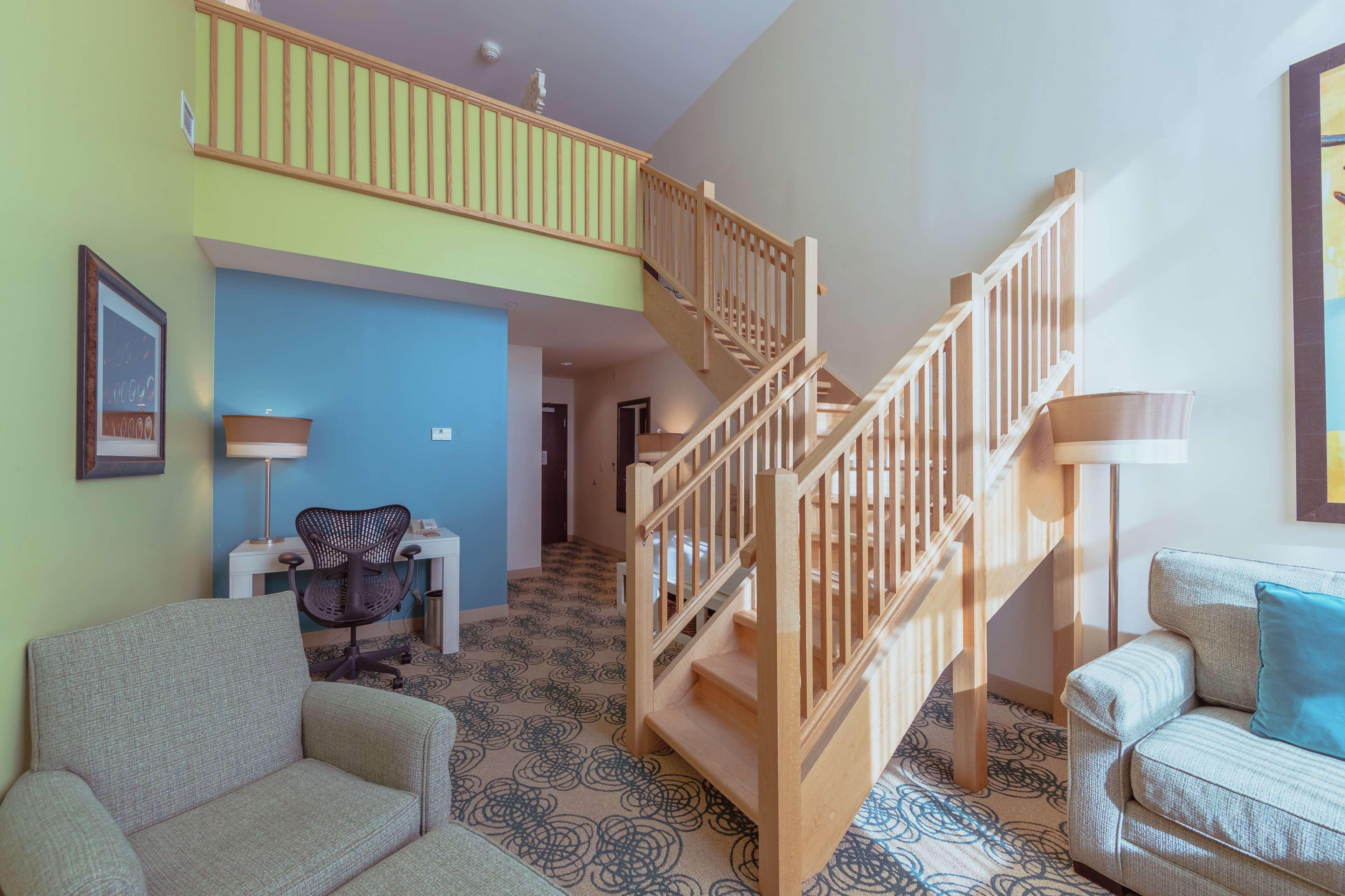 Suite King Bed One Bedroom 