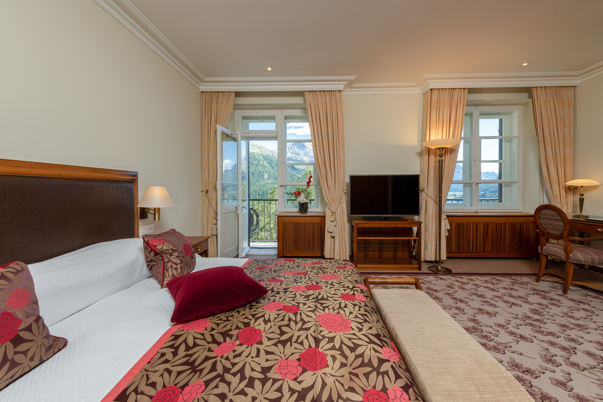 Suite Deluxe Mountain View