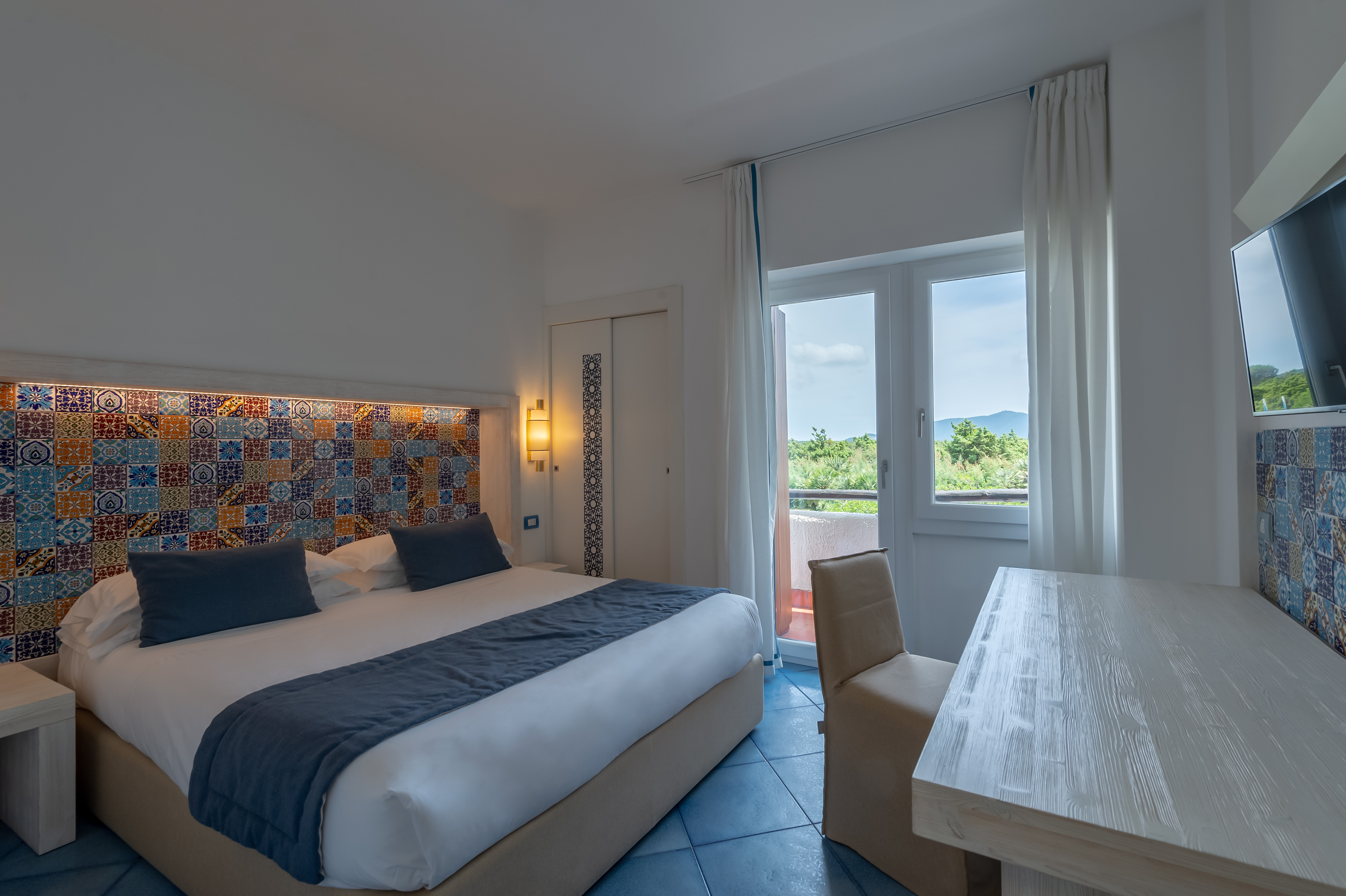 Double Classic Garden View