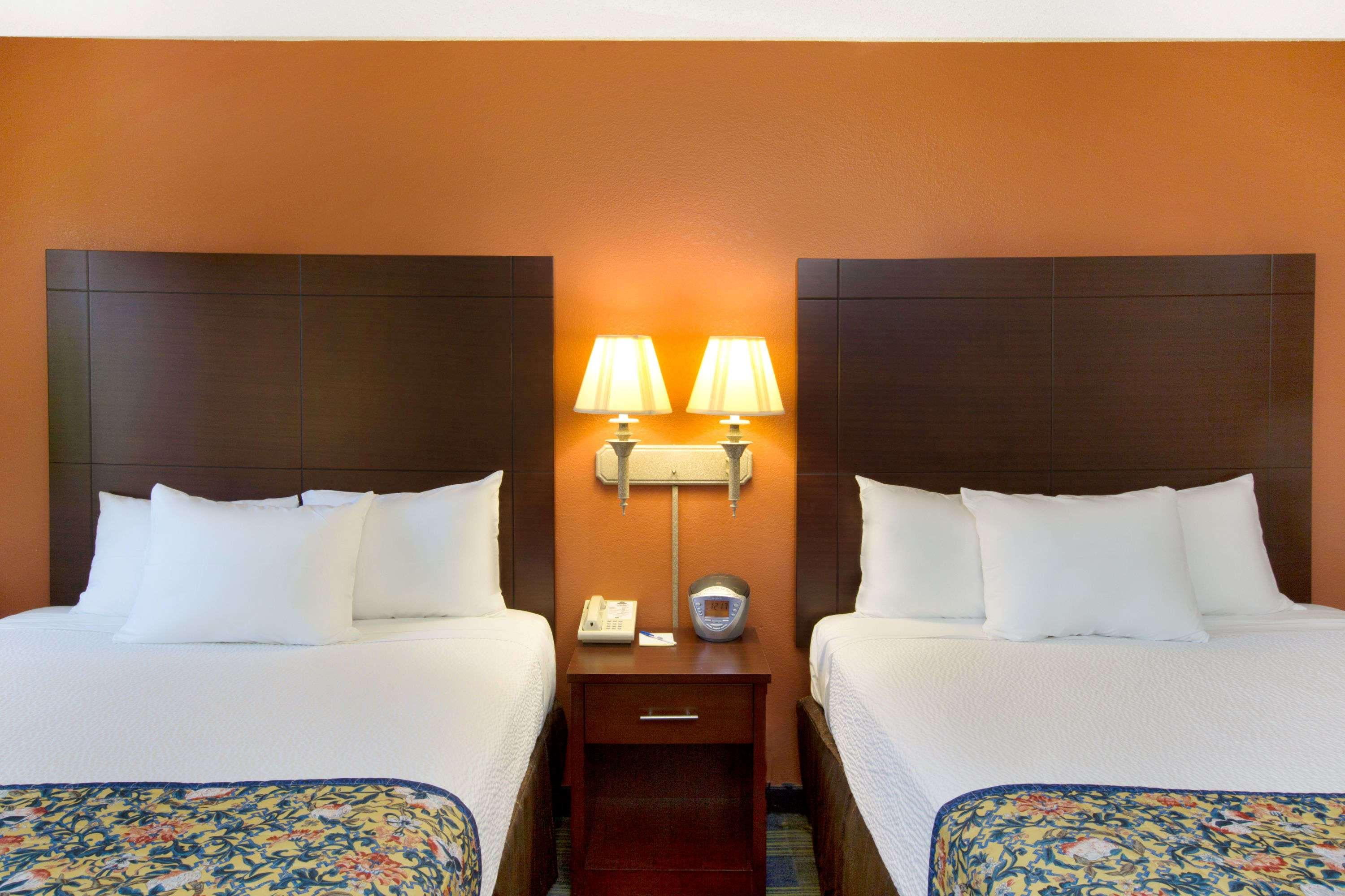 Quadruple Two Queen Beds