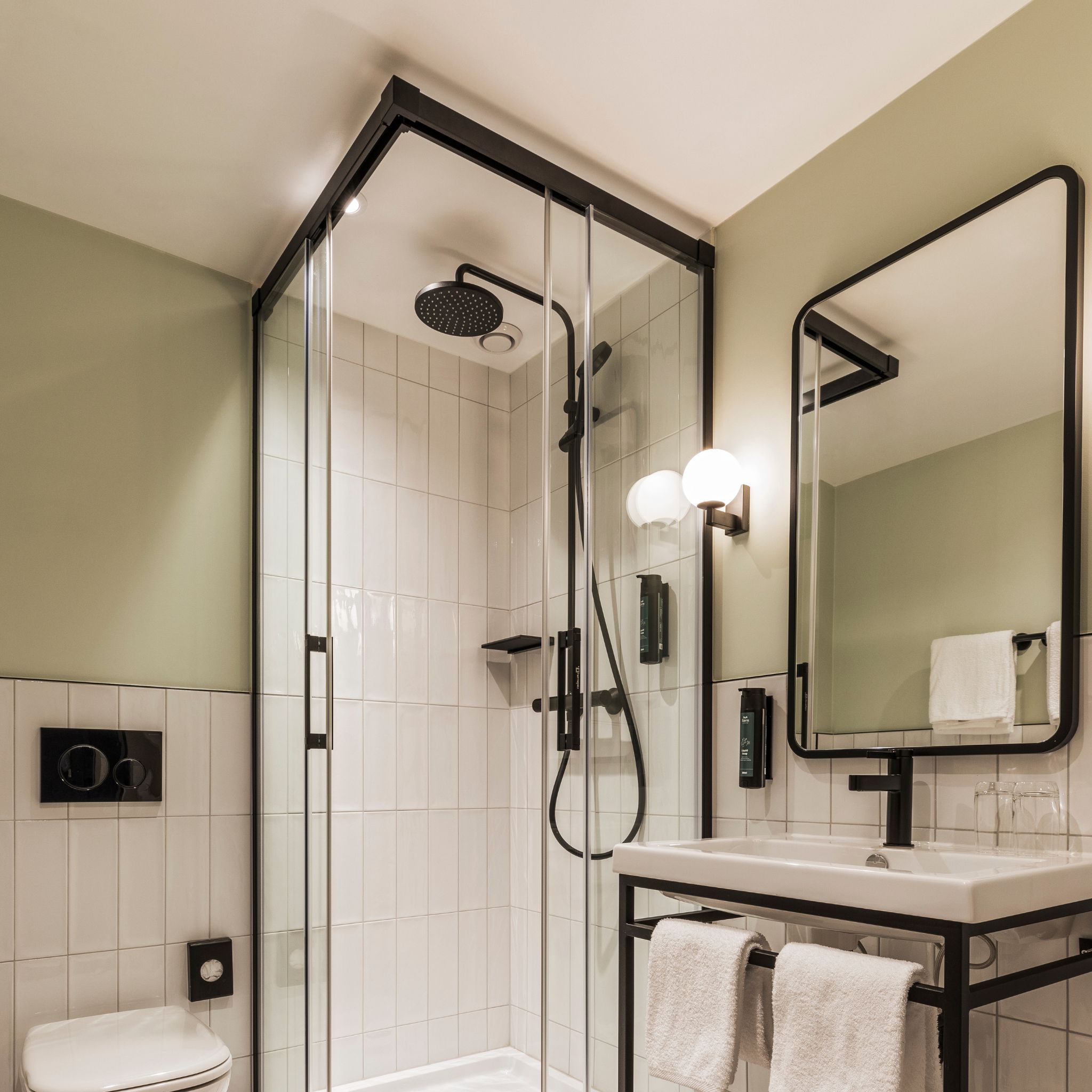 Double One Bedroom One Bathroom