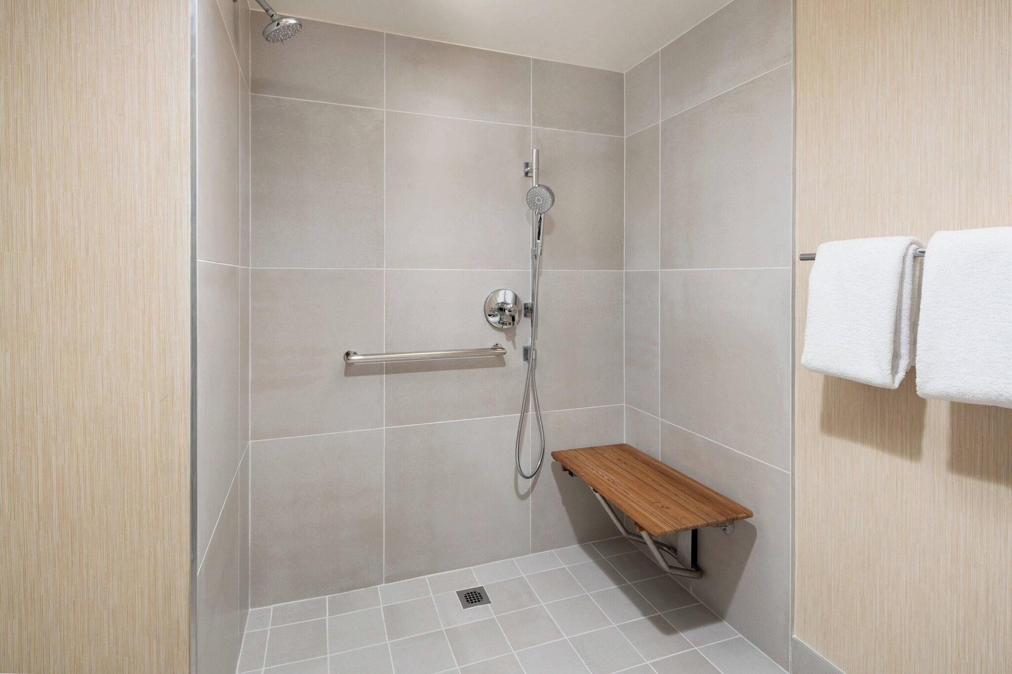 Studio King Size Bed