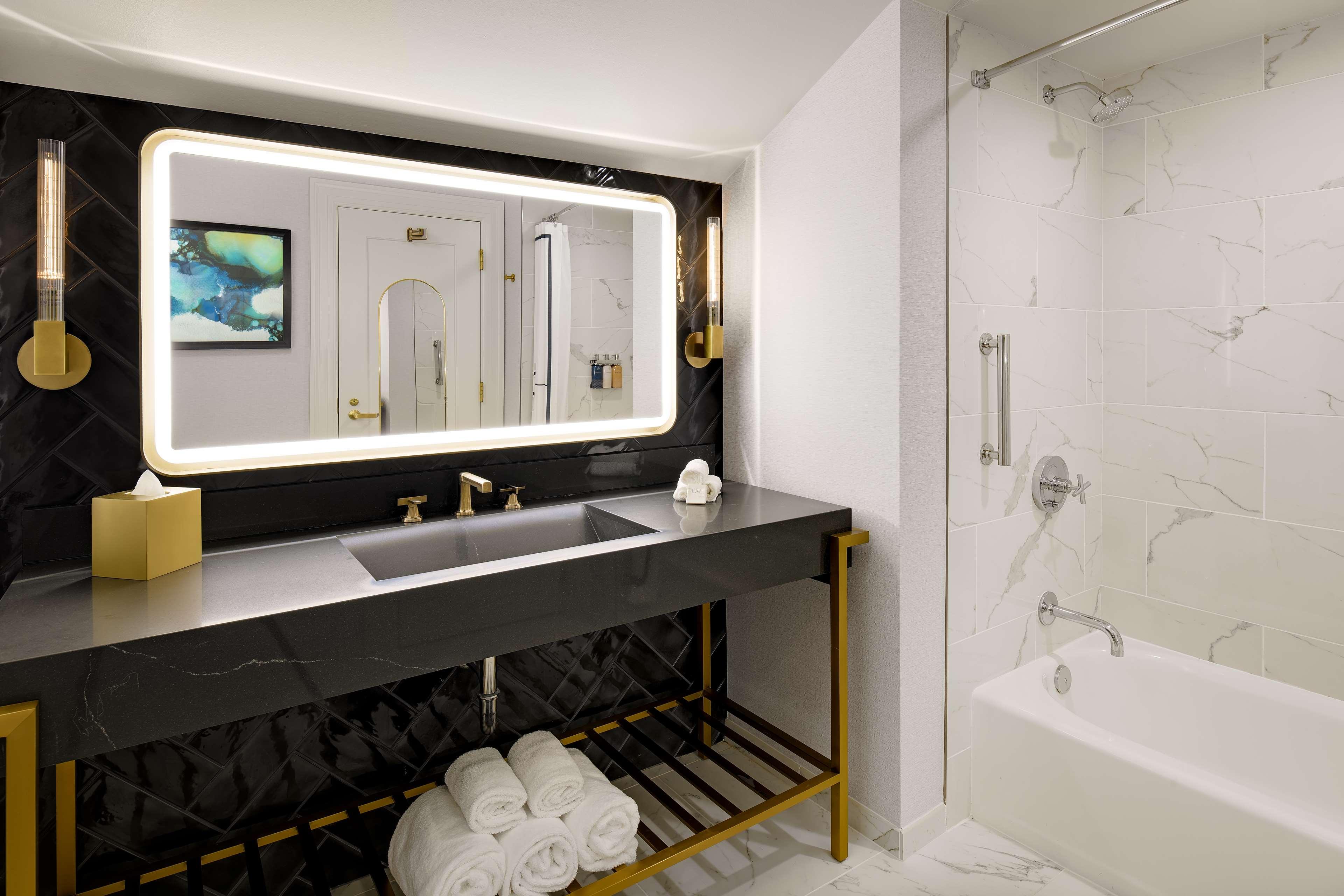 Double Queen Size Bed