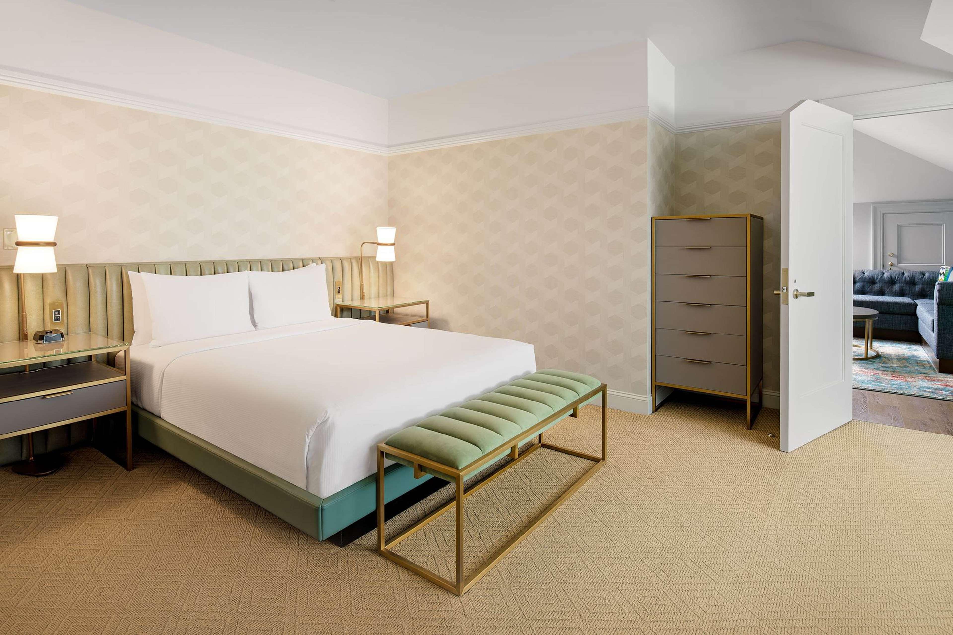 Double Queen Size Bed