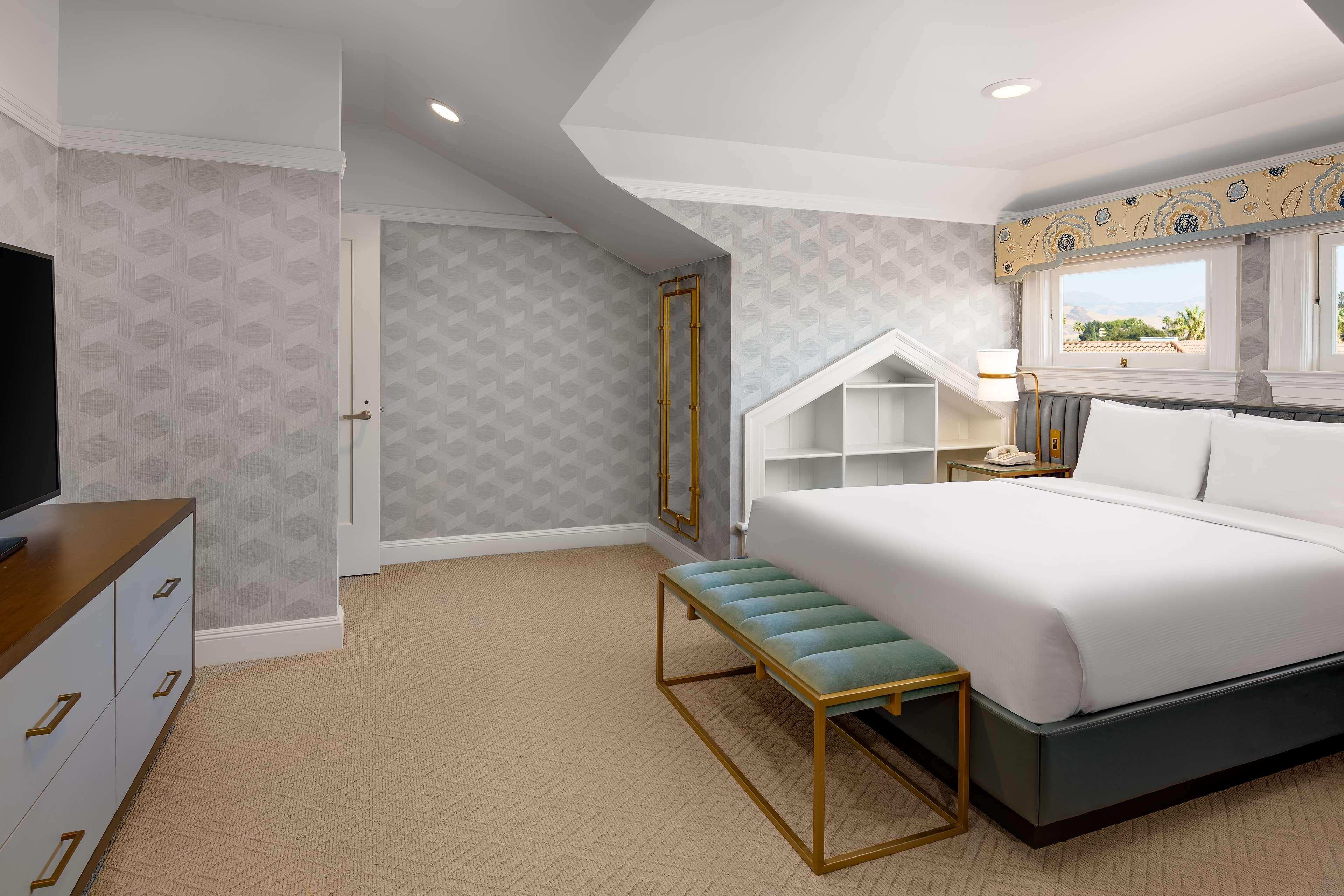 Double Queen Size Bed