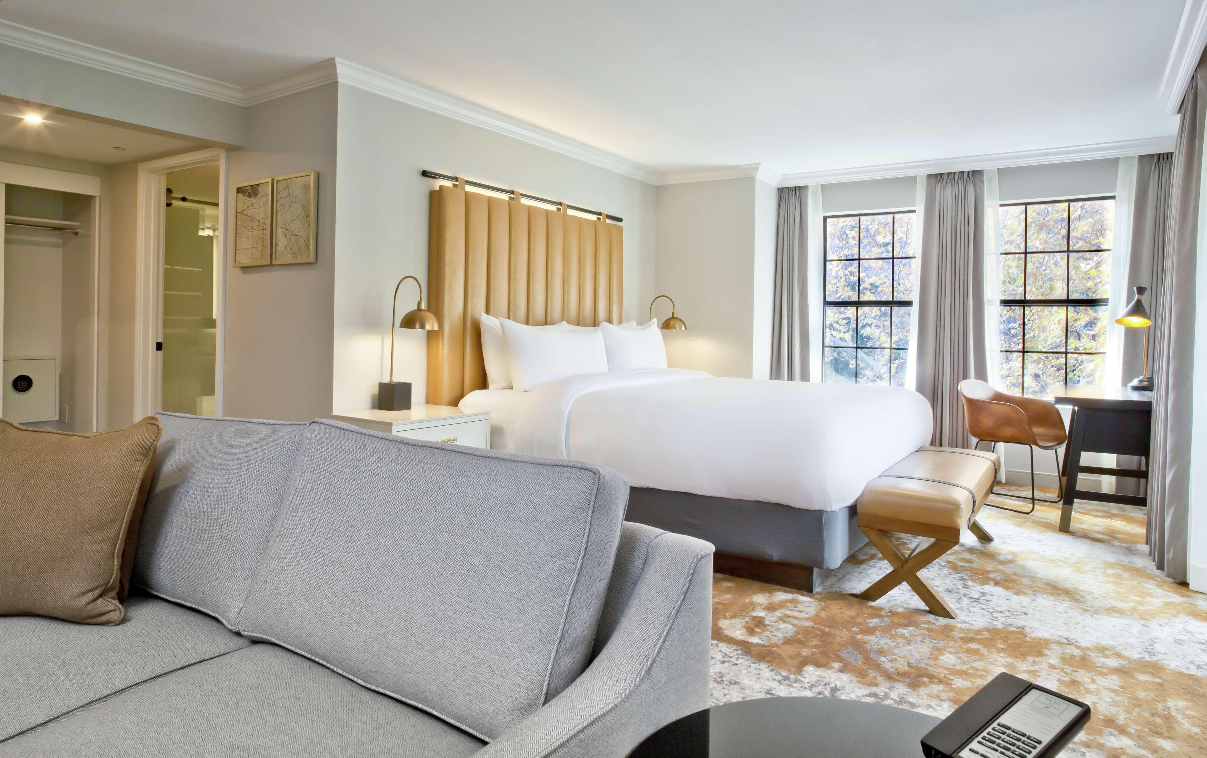 Junior Suite with Balcony