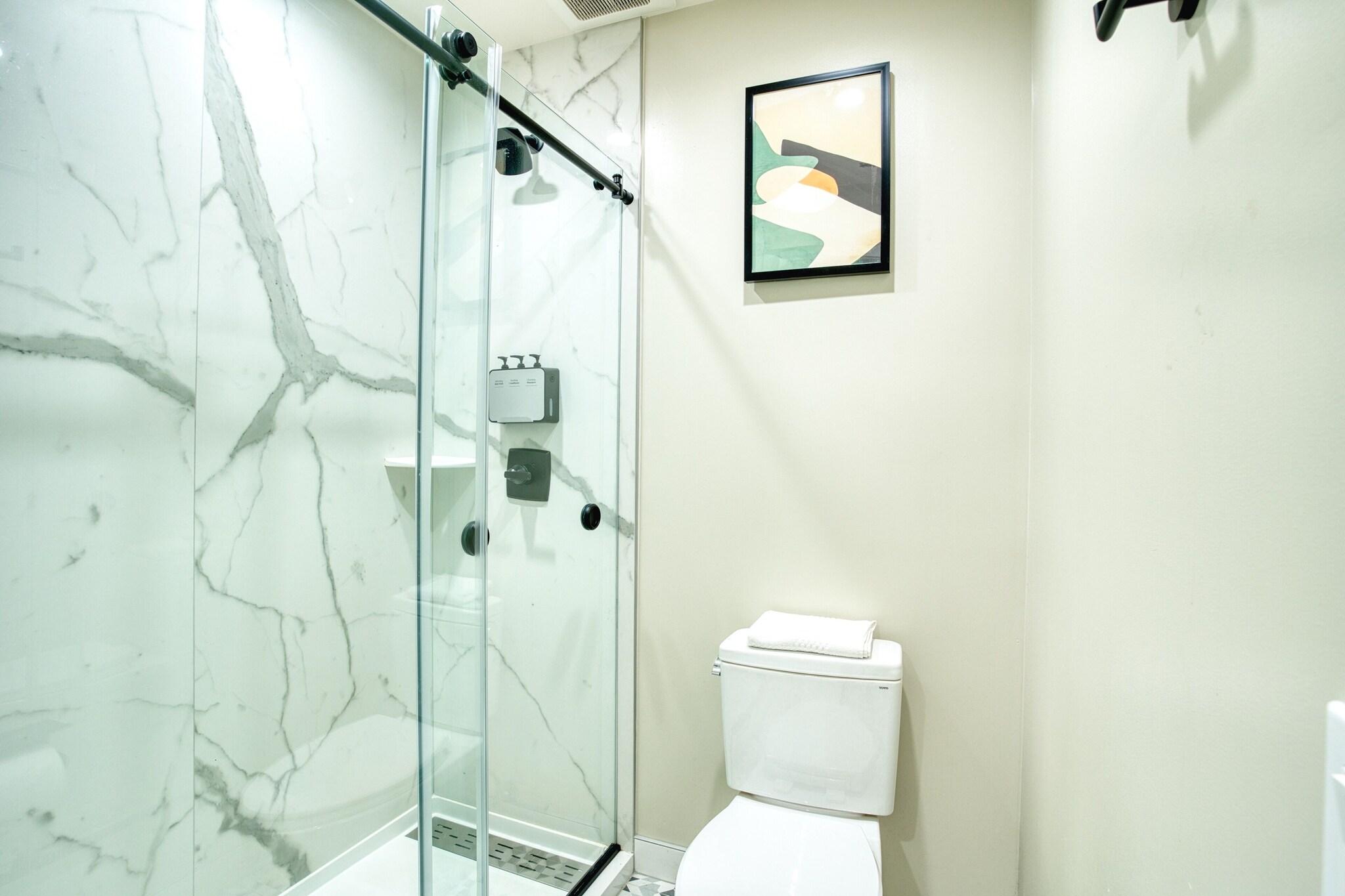 Double Deluxe Two Queen Beds