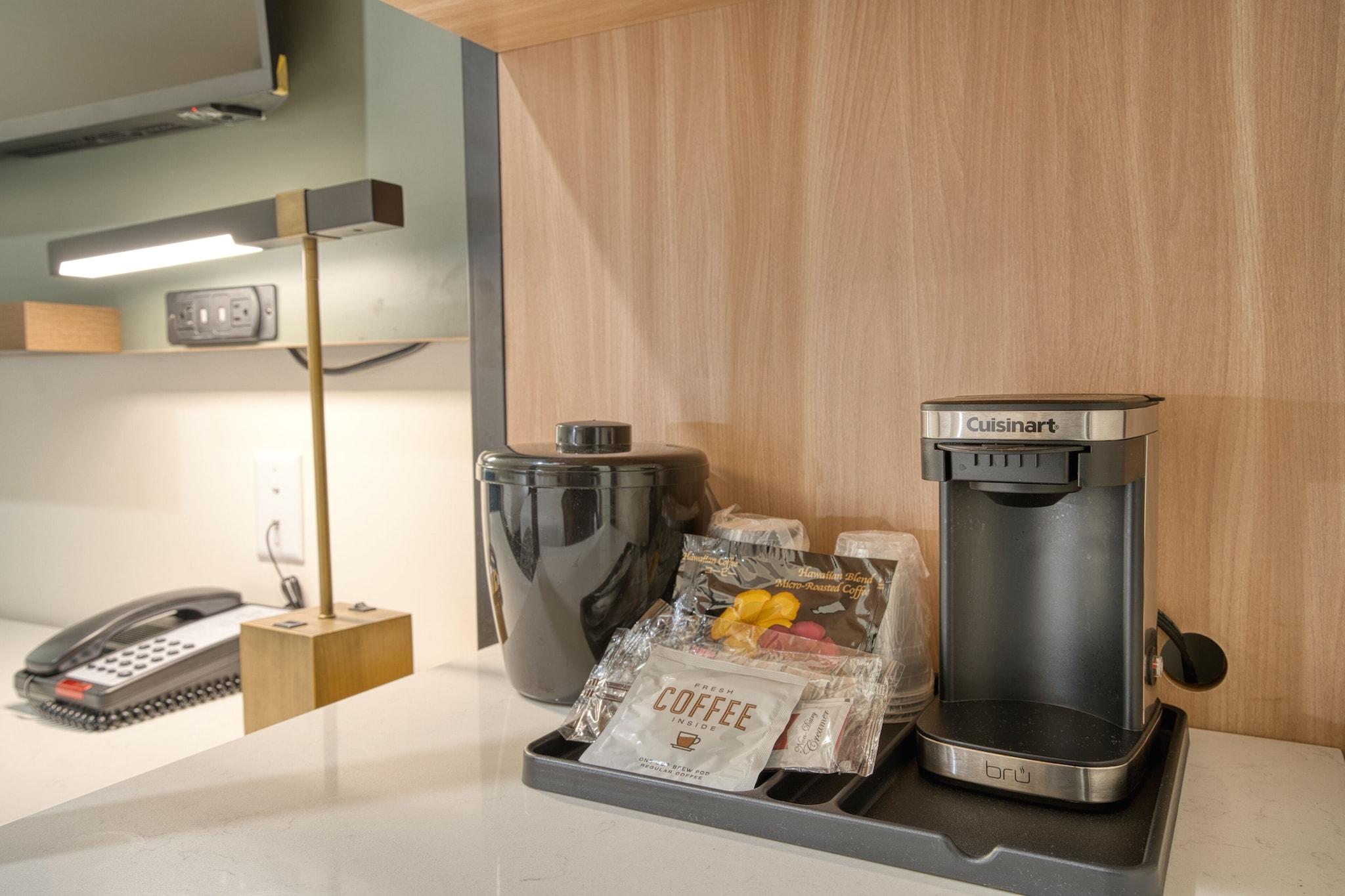 Double Deluxe King Bed