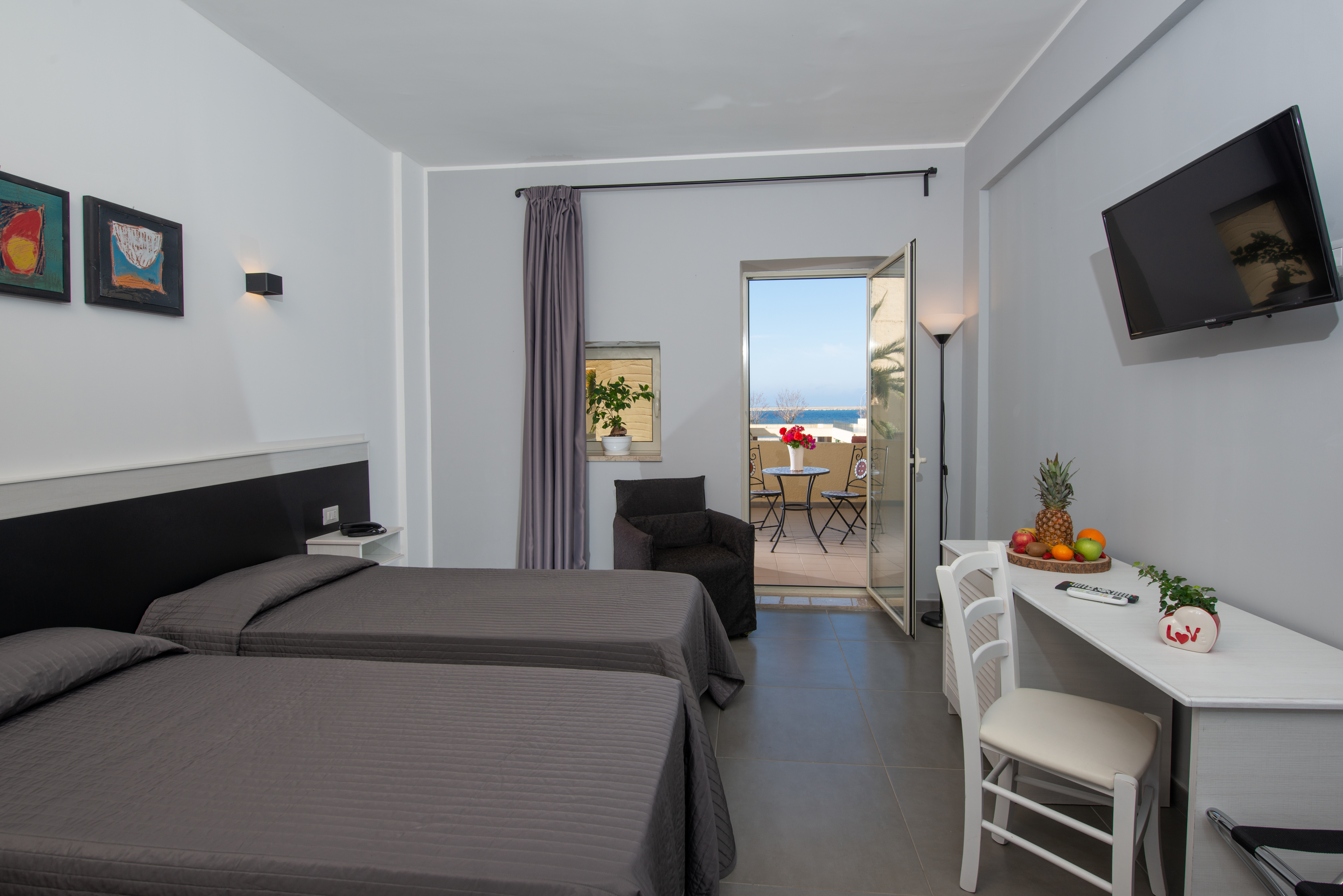 Double or Twin Sea View