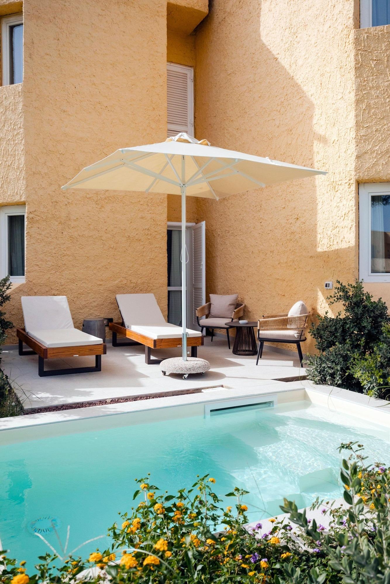 Double Deluxe with Private Pool