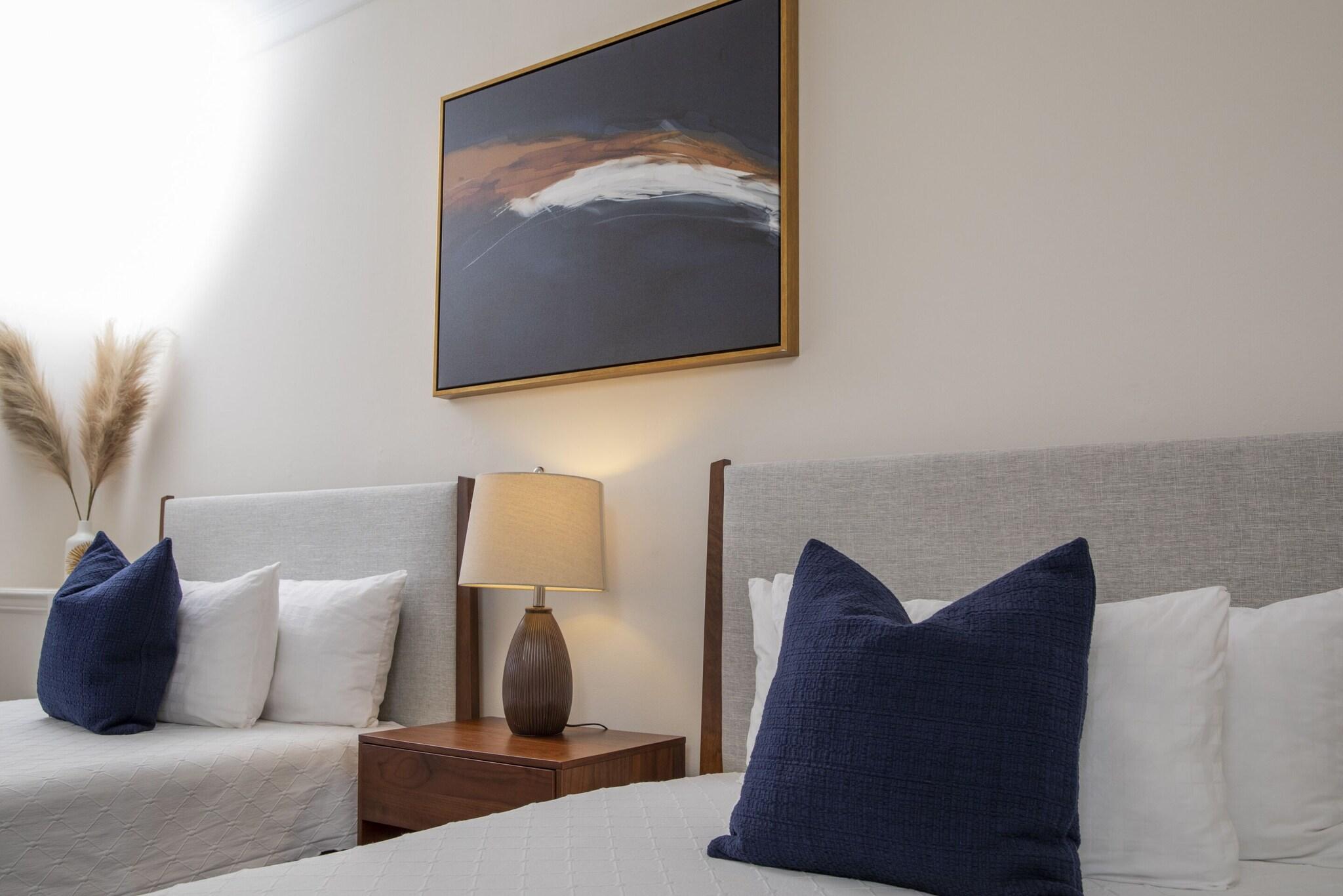 Triple Accessible Superior