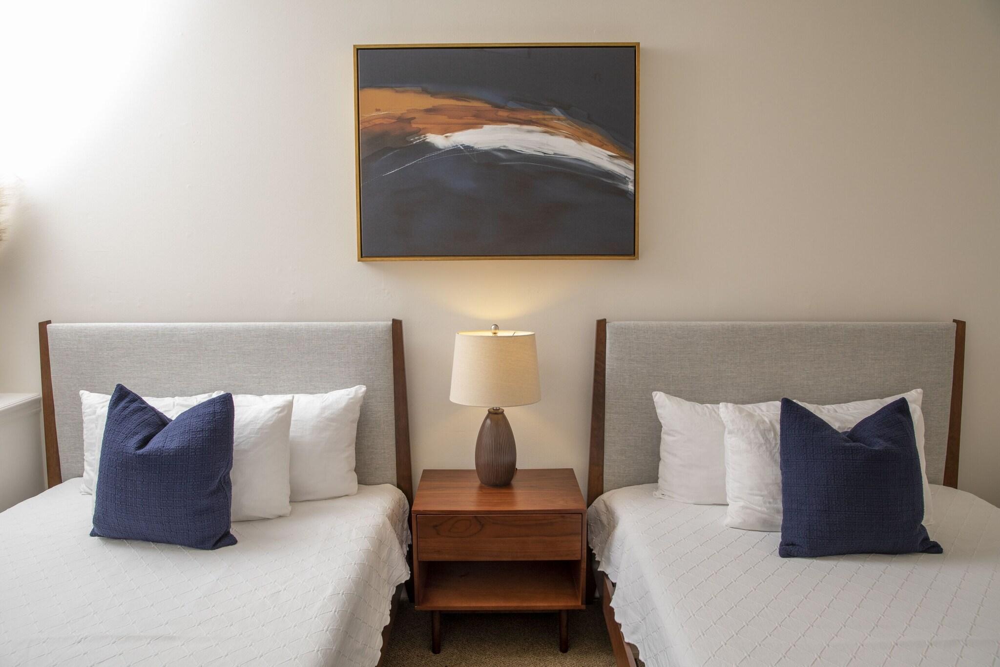 Triple Accessible Superior