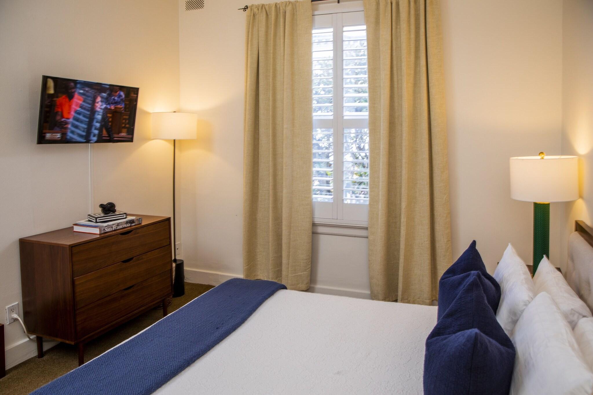 Double Queen Size Bed