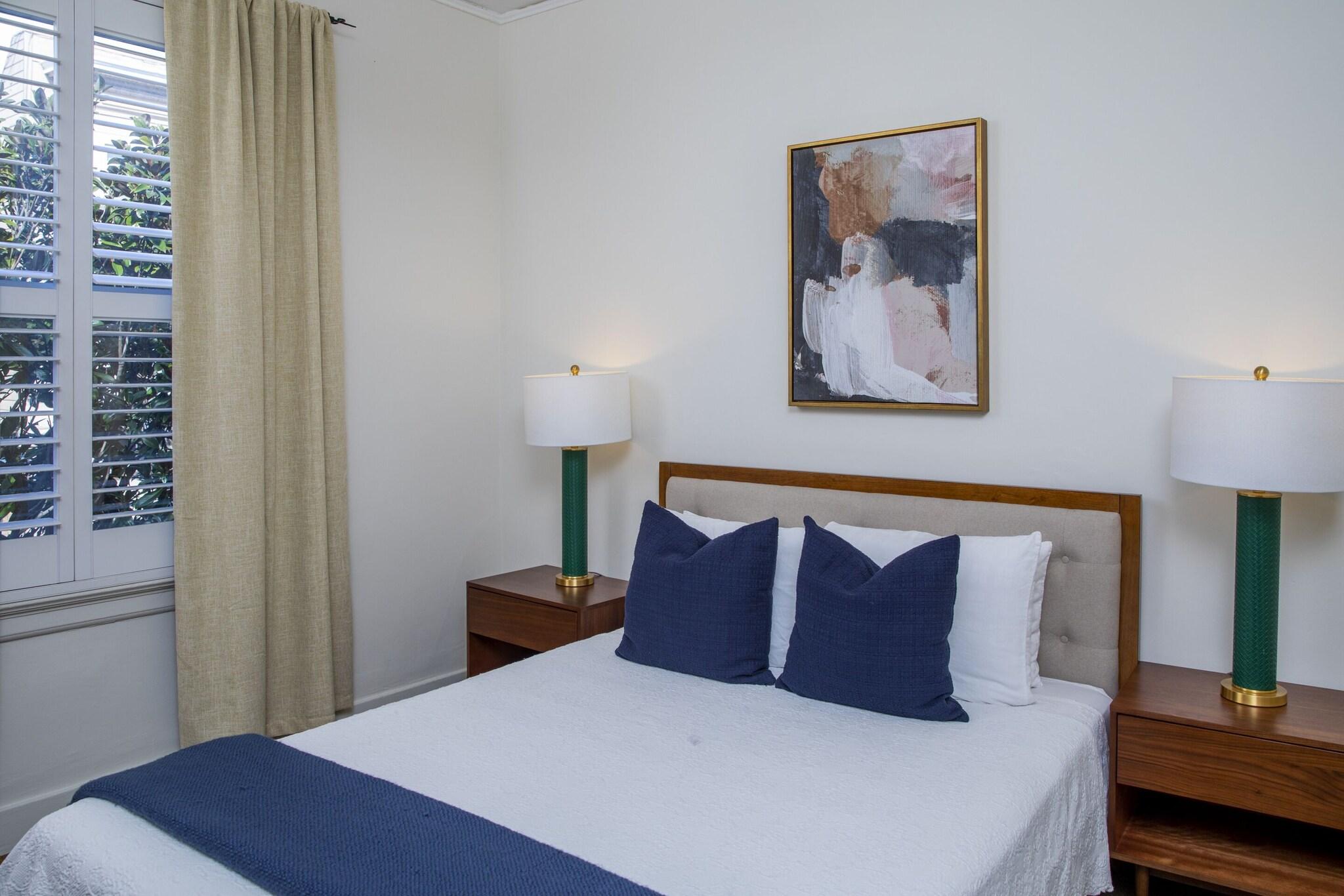 Double Queen Size Bed