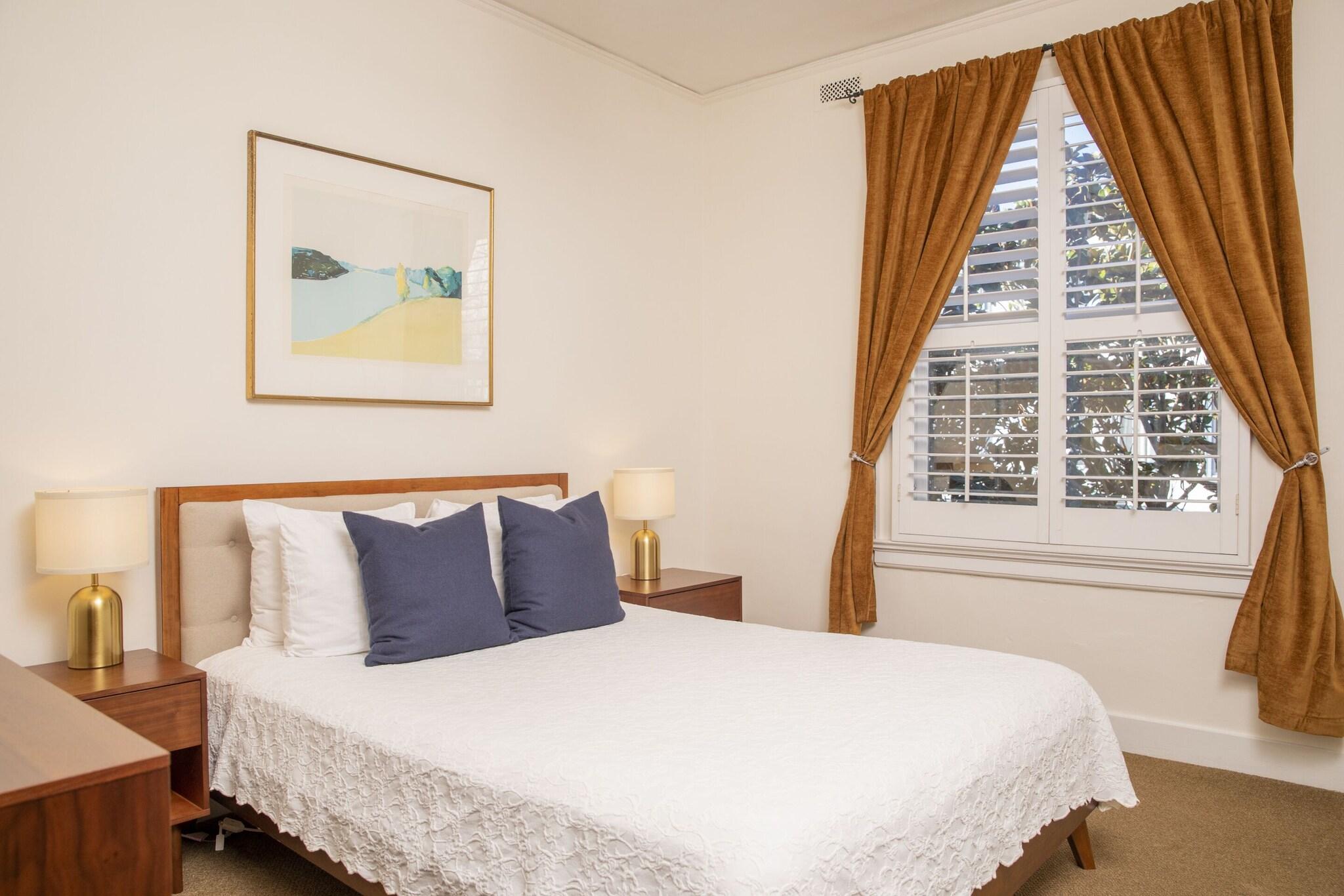 Double Queen Size Bed