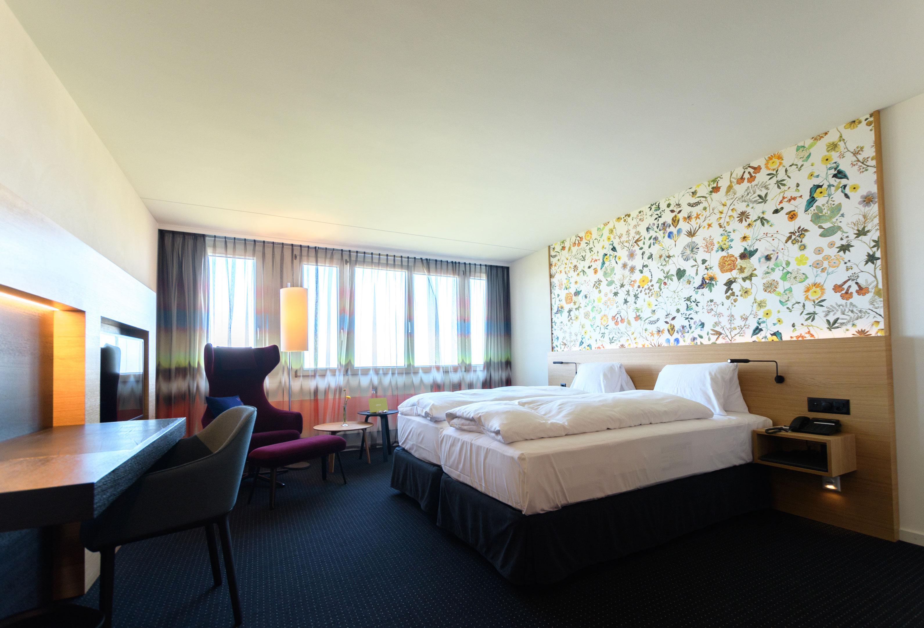 Twin Deluxe Lake View