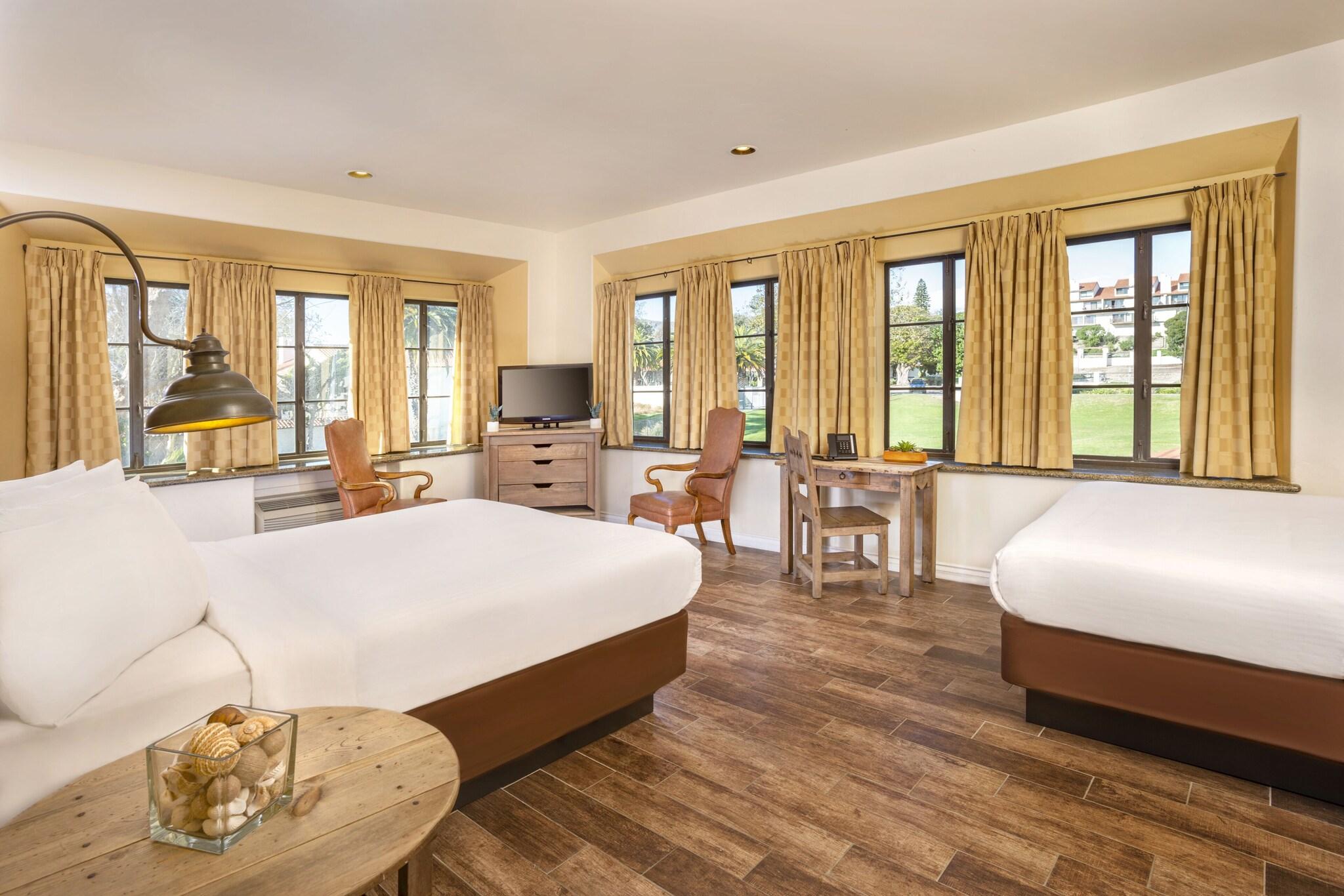 Double Classic Two Queen Beds