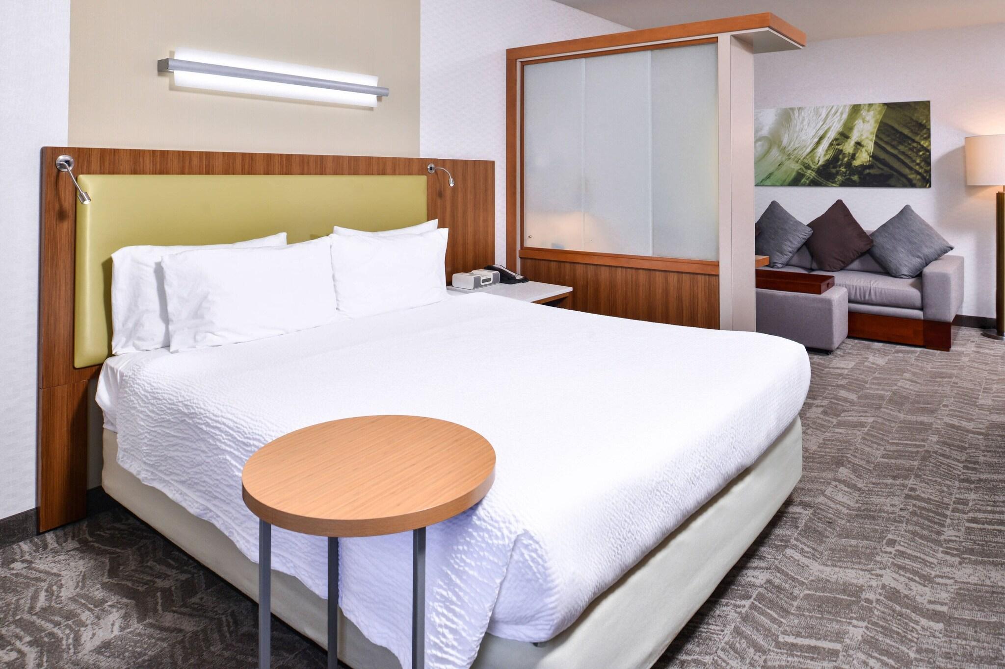 Studio King Size Bed