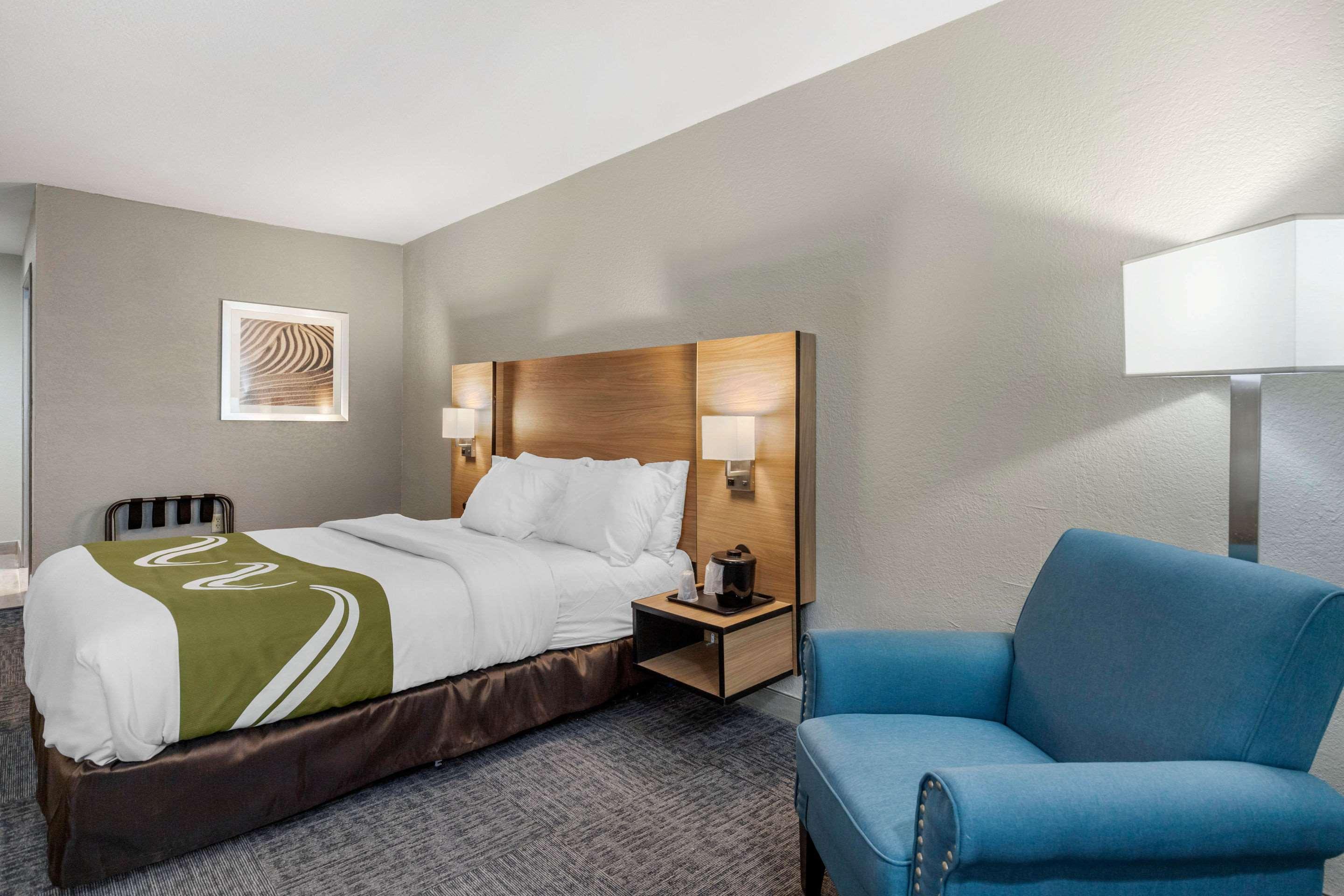 Double Queen Size Bed