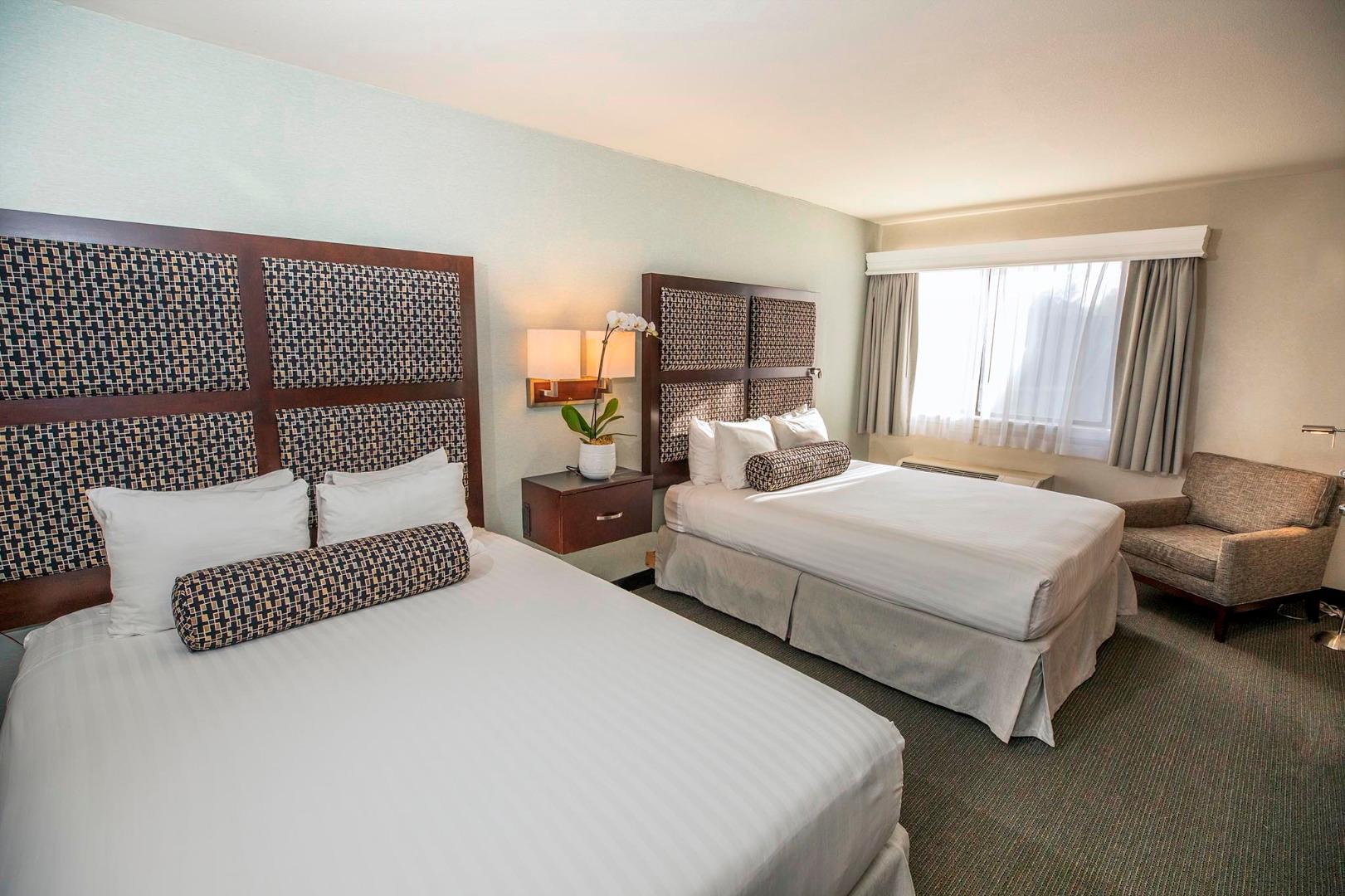 Double Deluxe Two Queen Beds