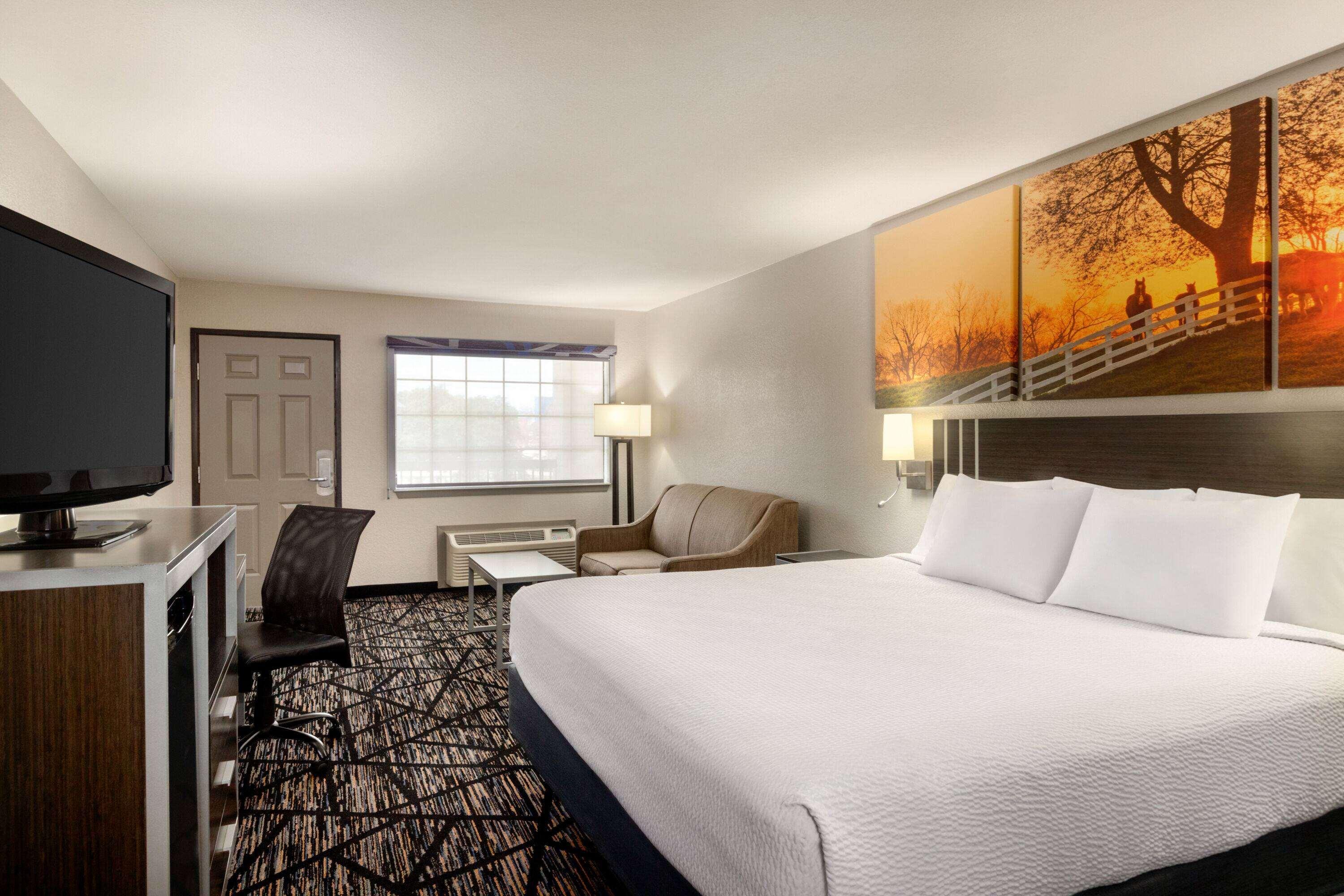 Triple King Bed Non Smoking