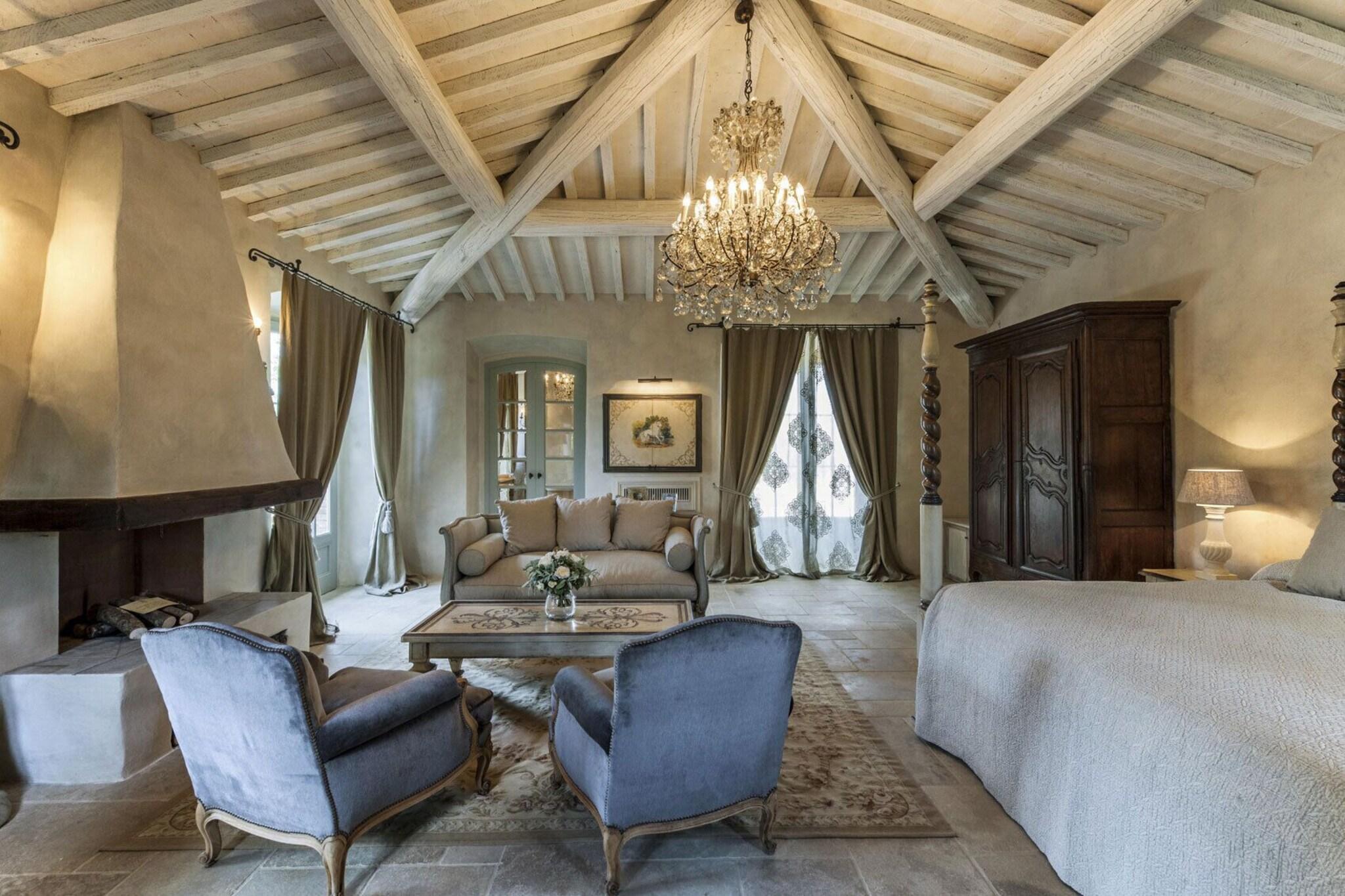 Suite Garden View King Bed