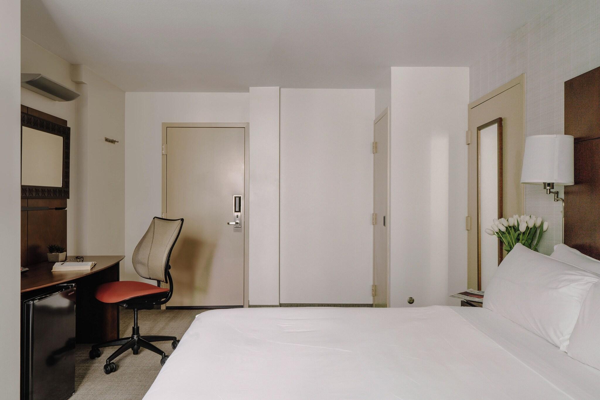 Family Room Two Queen Beds