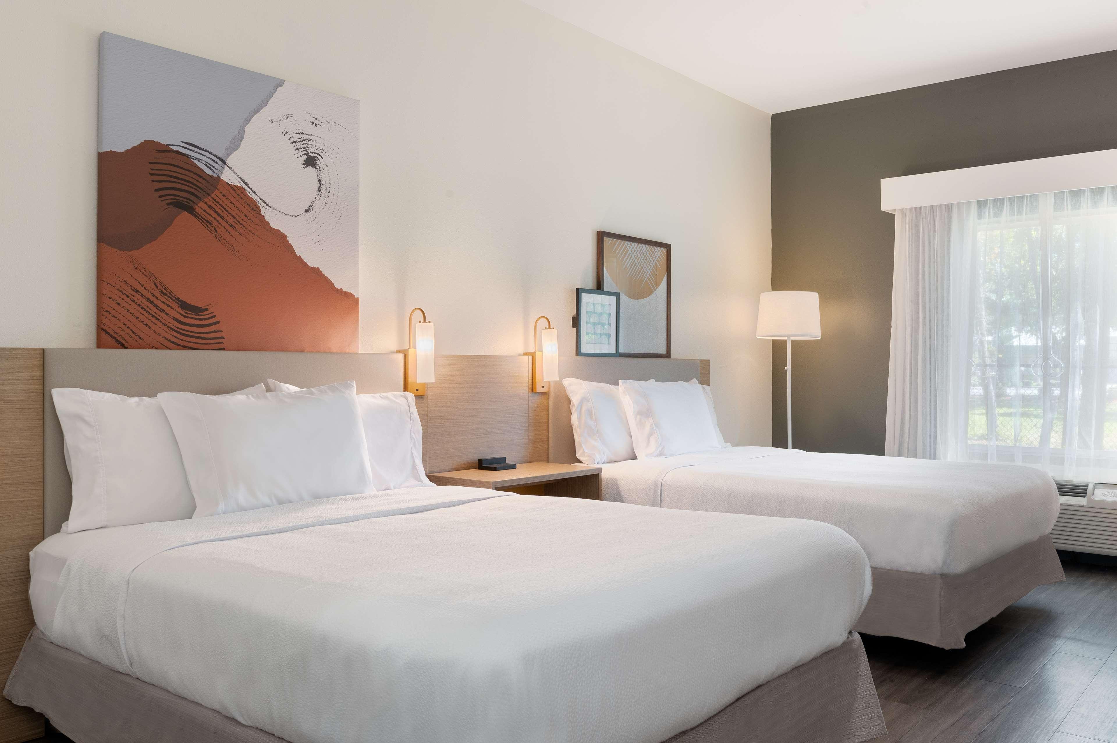 Double or Twin Accessible-two Queen Beds