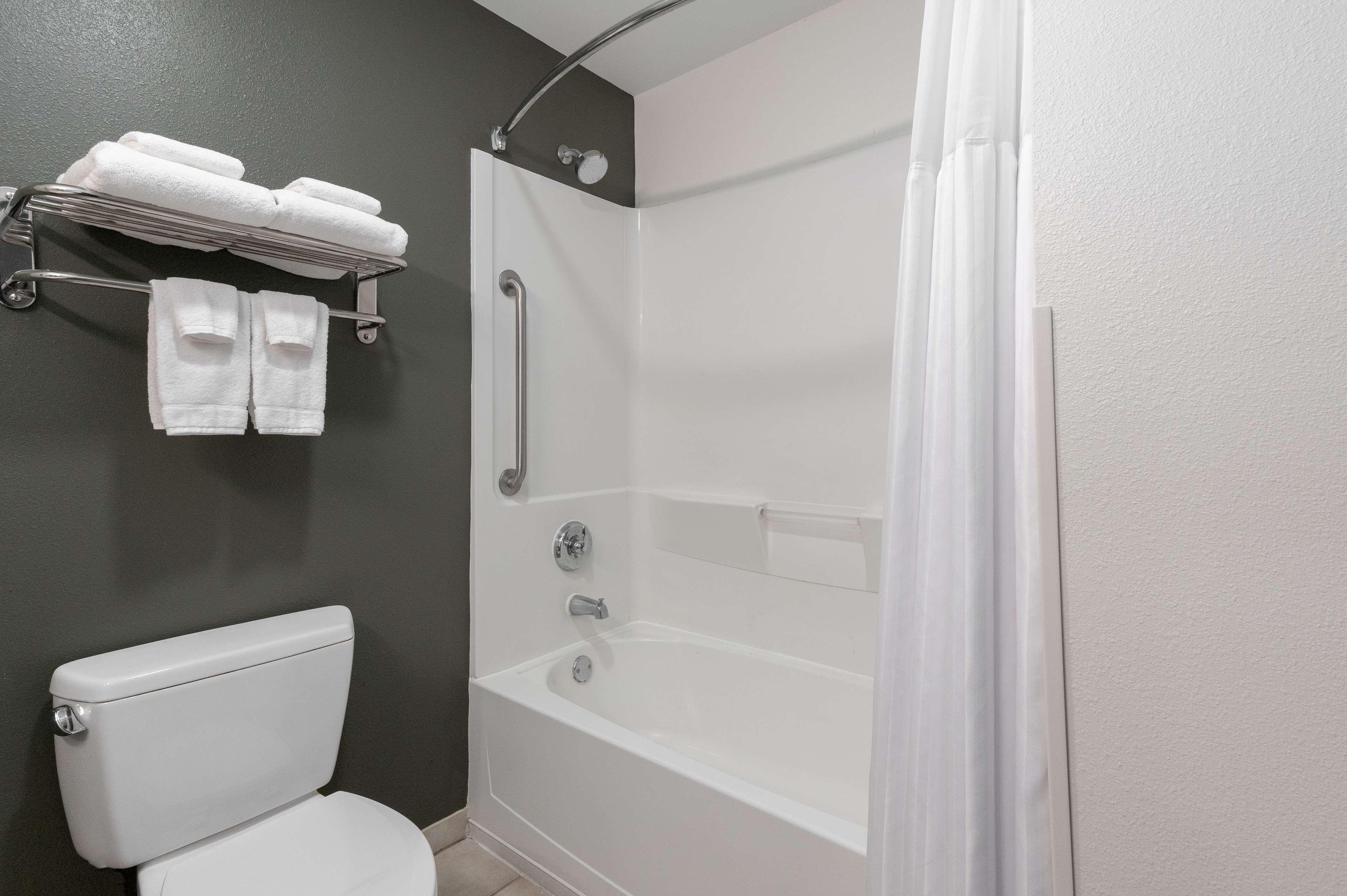 Double or Twin Two Queen Beds