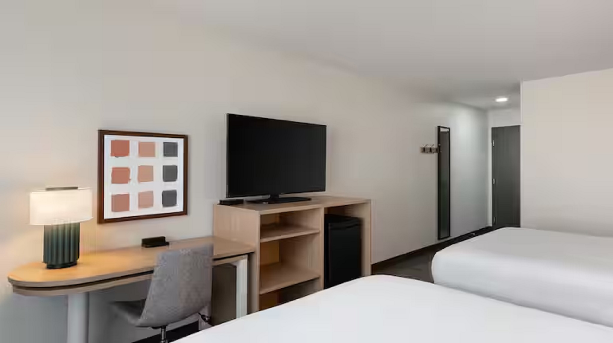 Double or Twin Two Queen Beds