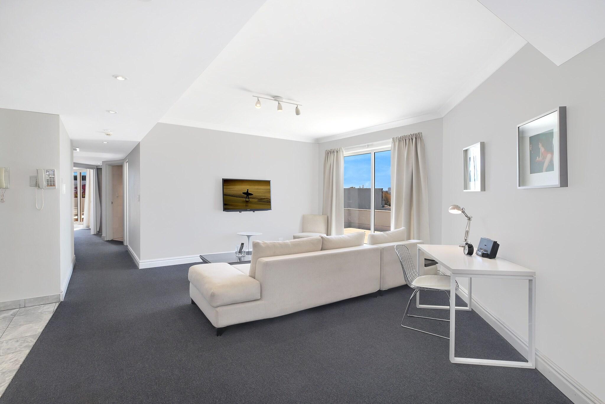 Apartment Deluxe Queen Bed